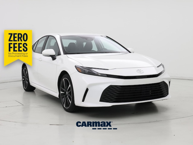 White 2025 Toyota Camry Sedan Front-Wheel Drive Automatic