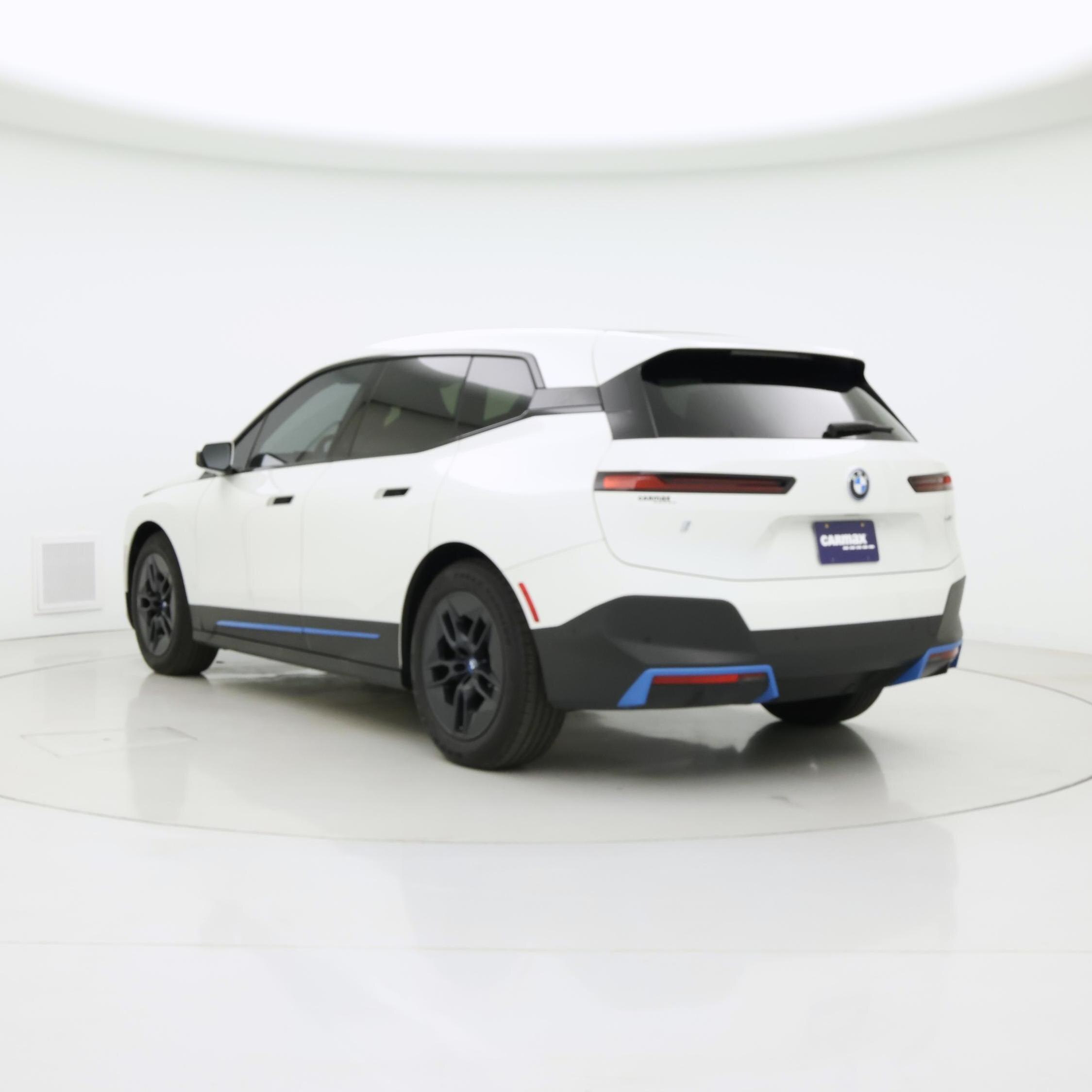 Thumbnail: 2023 BMW iX - 2