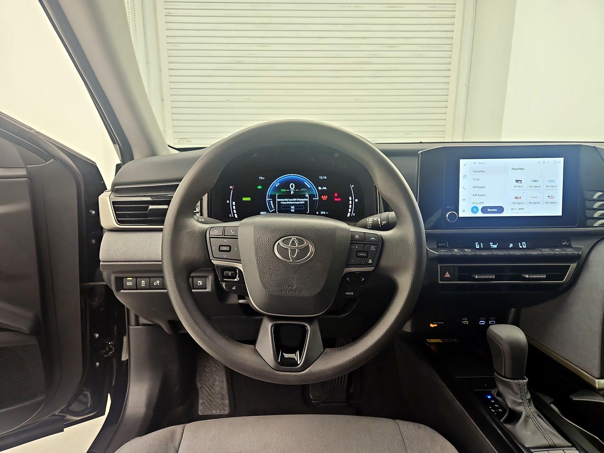 Thumbnail: 2025 Toyota Camry - 10