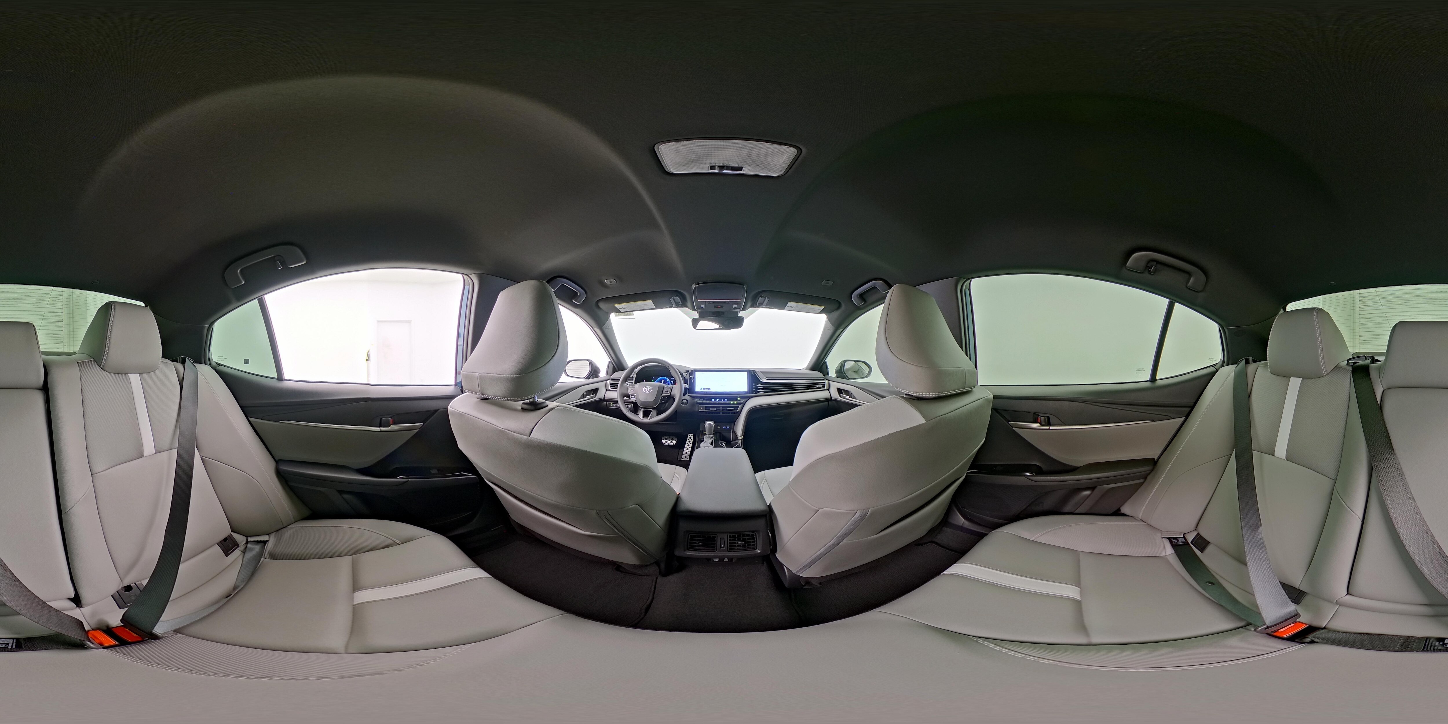 2025 Toyota Camry SE - Photo 25