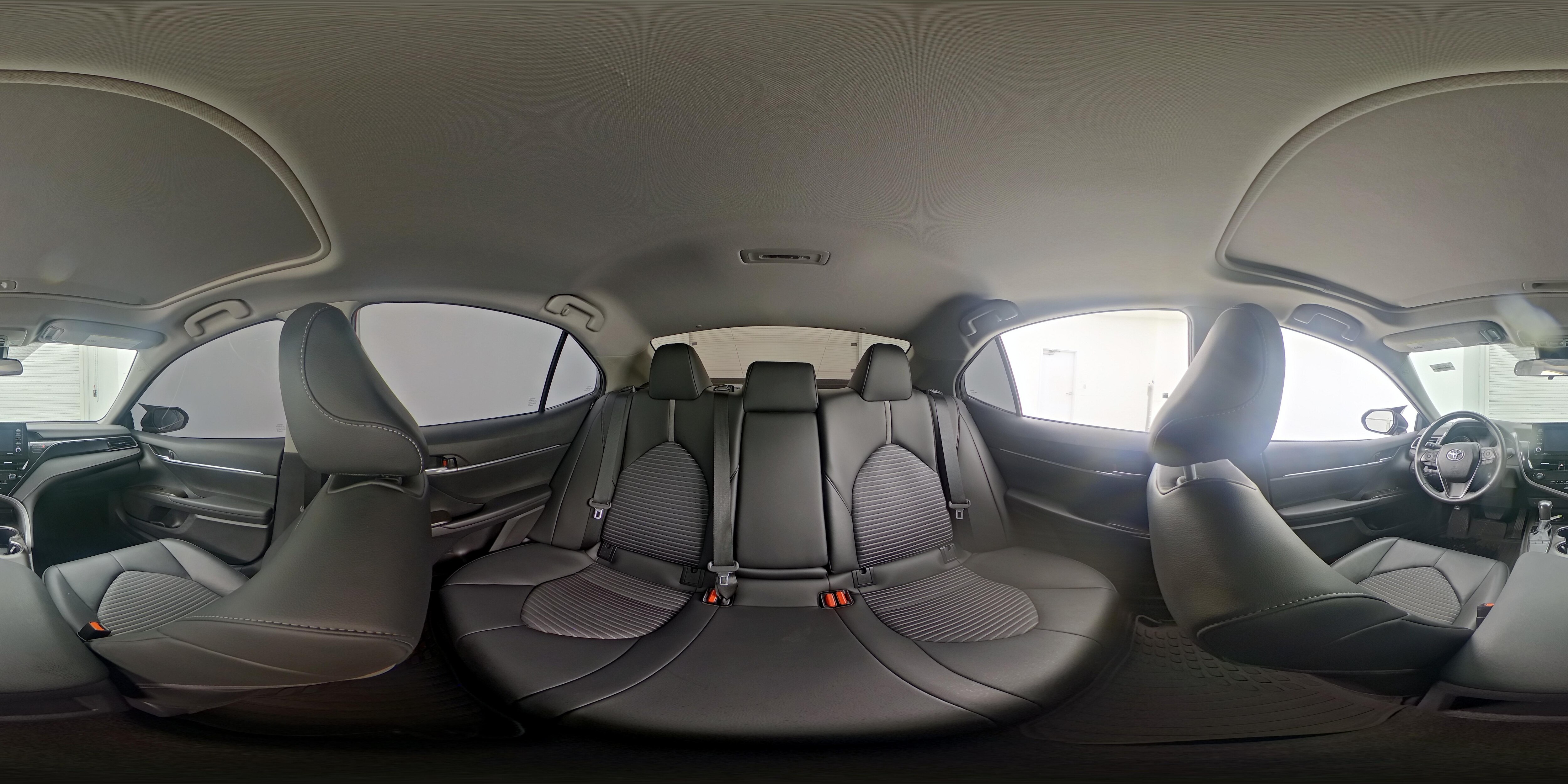 2024 Toyota Camry SE - Photo 27
