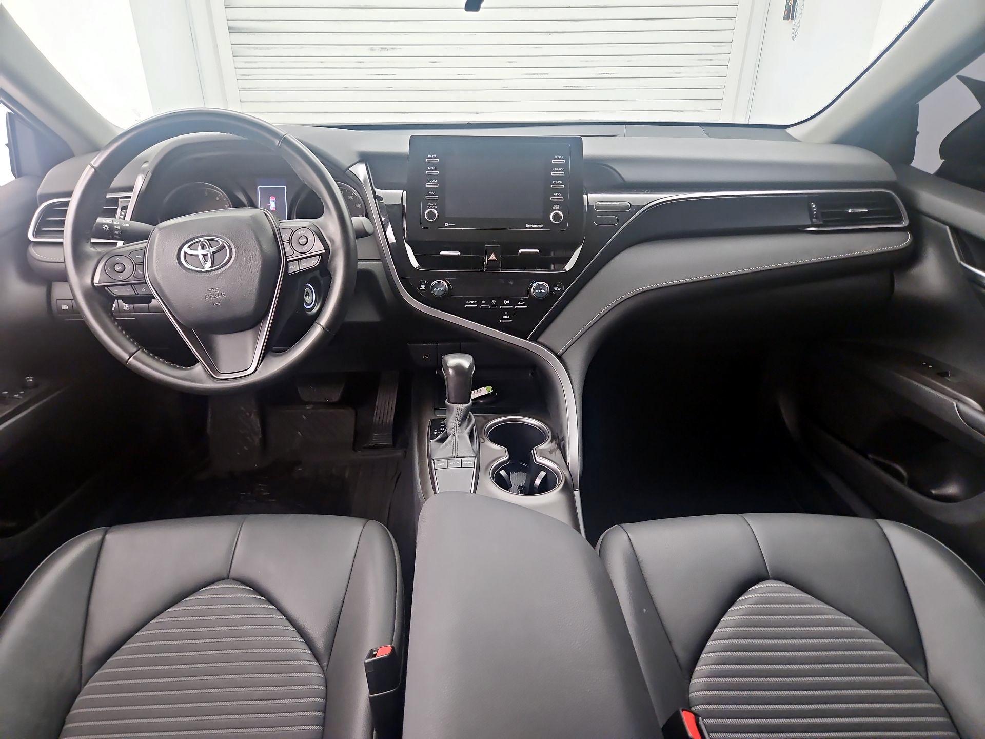 Thumbnail: 2024 Toyota Camry - 9