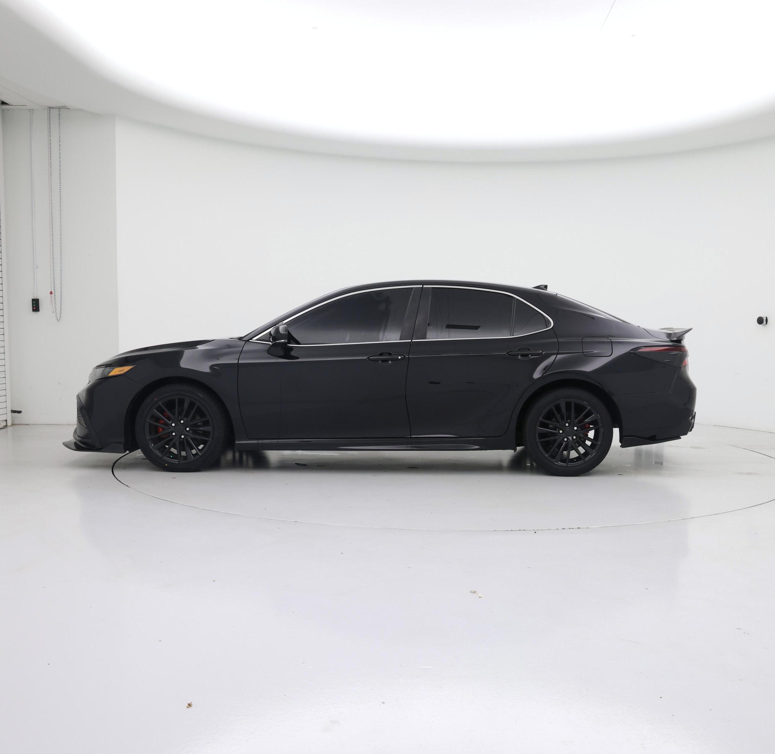 Thumbnail: 2024 Toyota Camry - 3