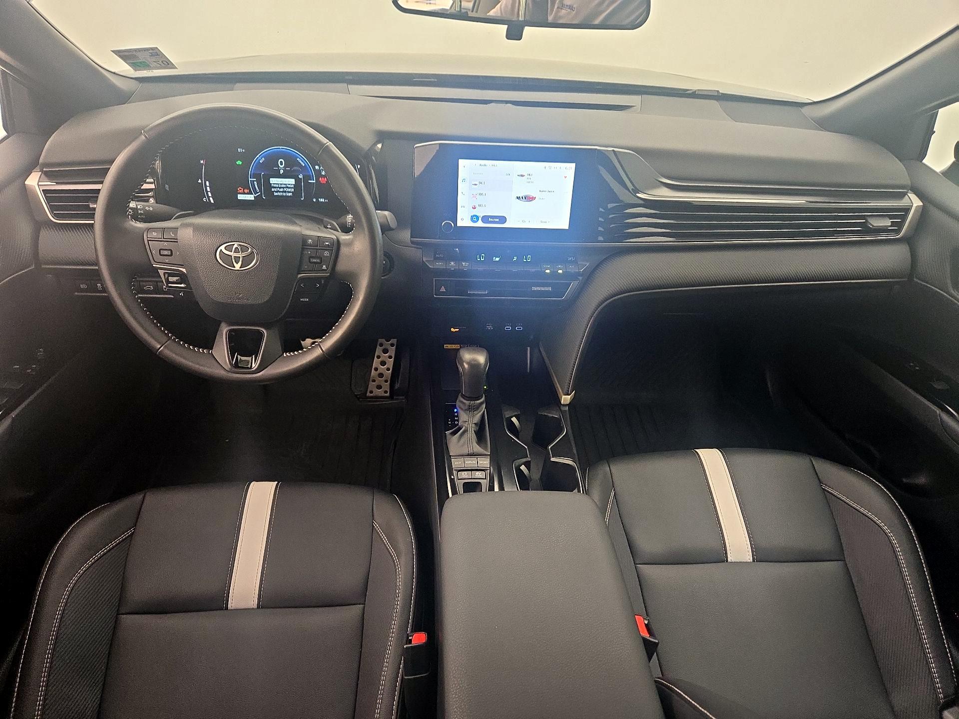 Thumbnail: 2025 Toyota Camry - 9