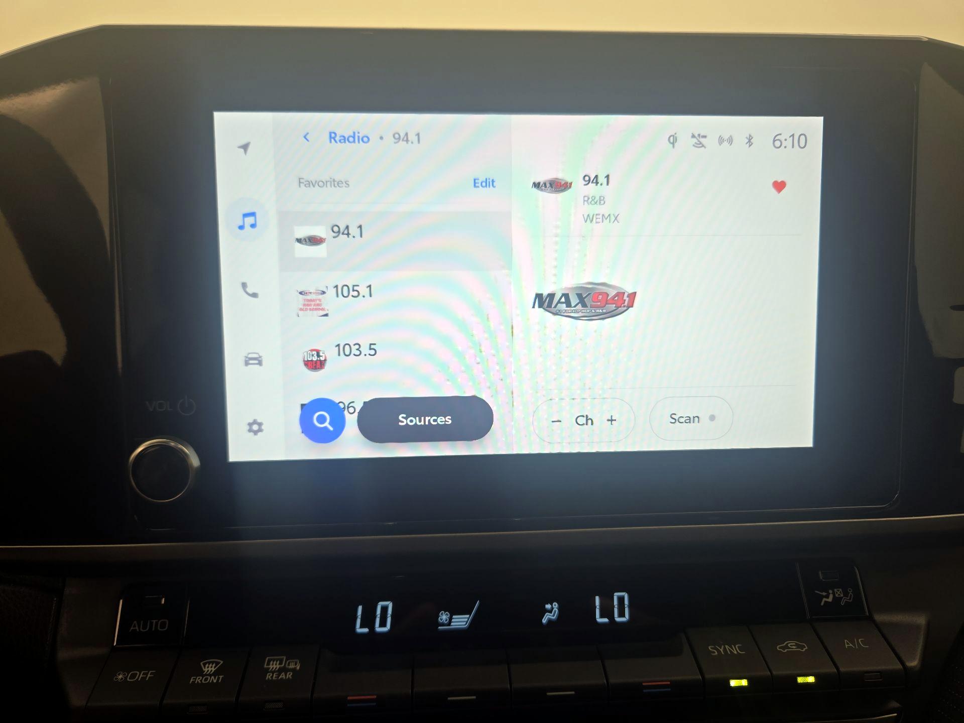 Thumbnail: 2025 Toyota Camry - 15
