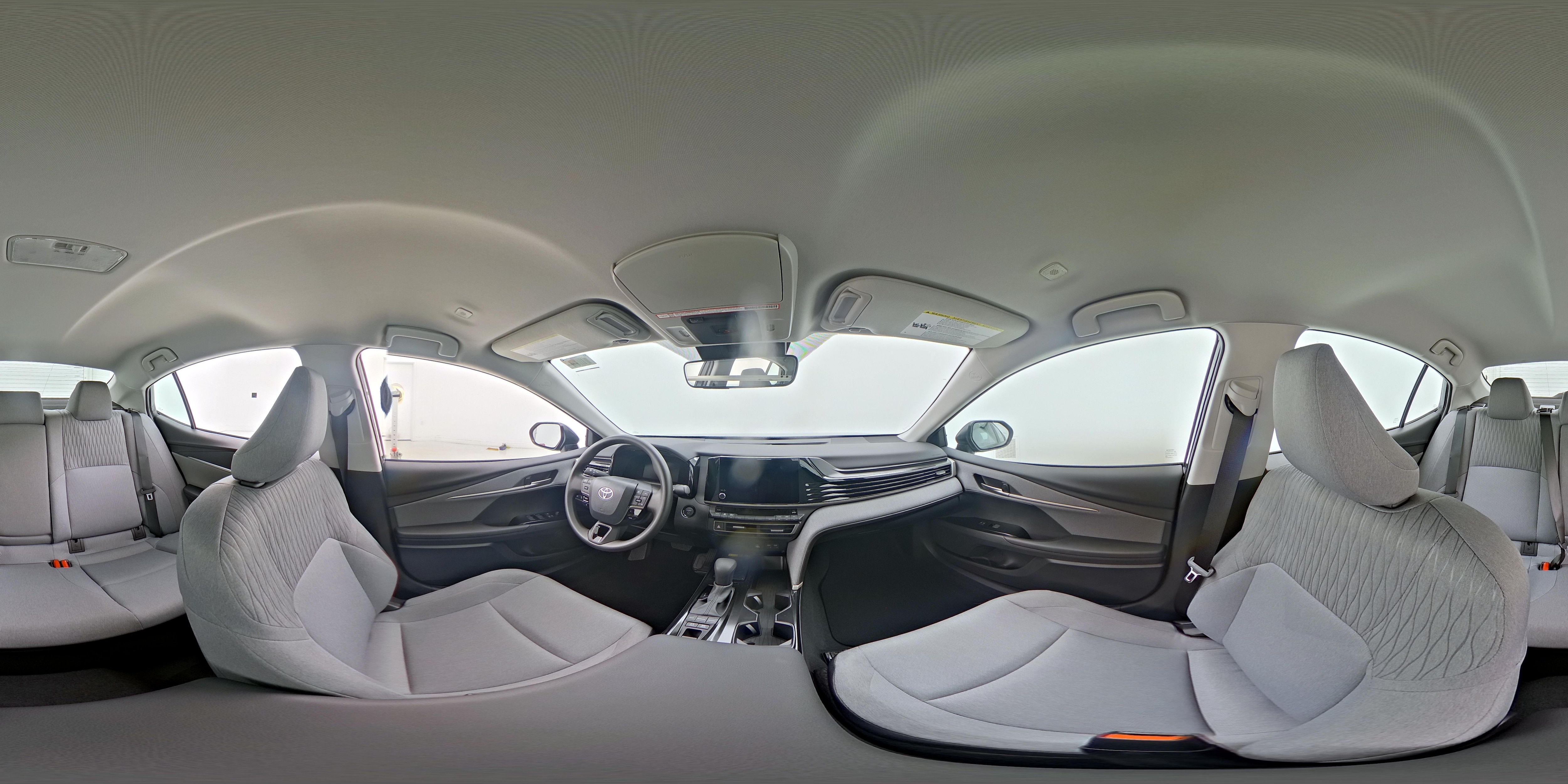 2025 Toyota Camry LE - Photo 24
