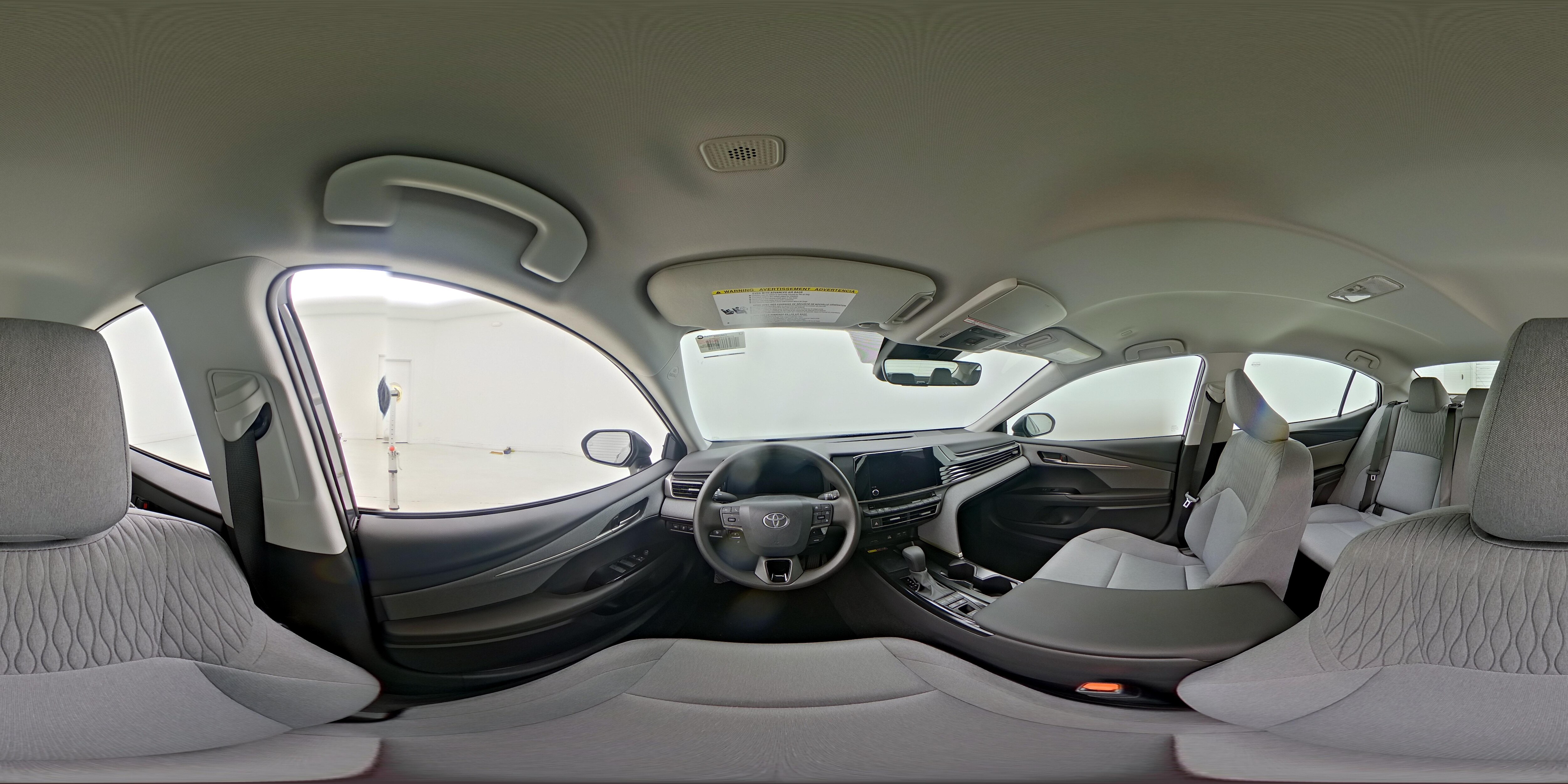 2025 Toyota Camry LE - Photo 26