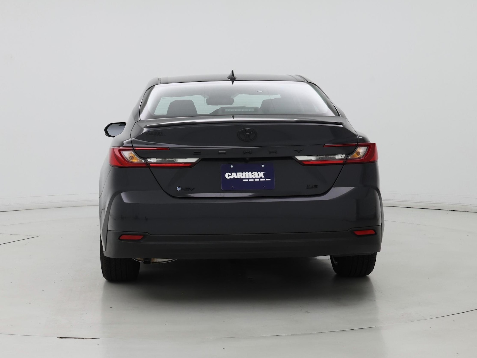 2025 Toyota Camry LE - Photo 7
