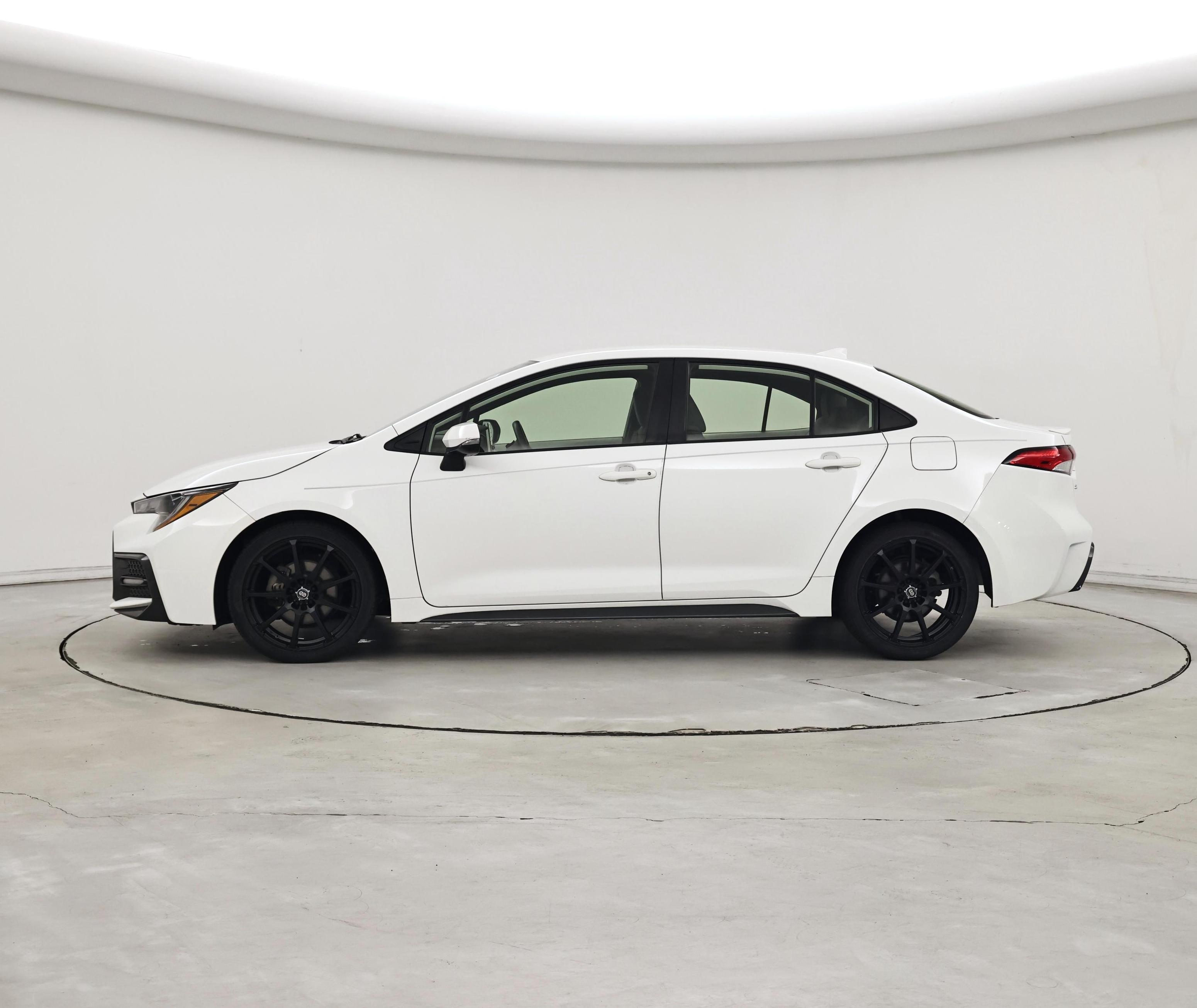 Thumbnail: 2021 Toyota Corolla - 3