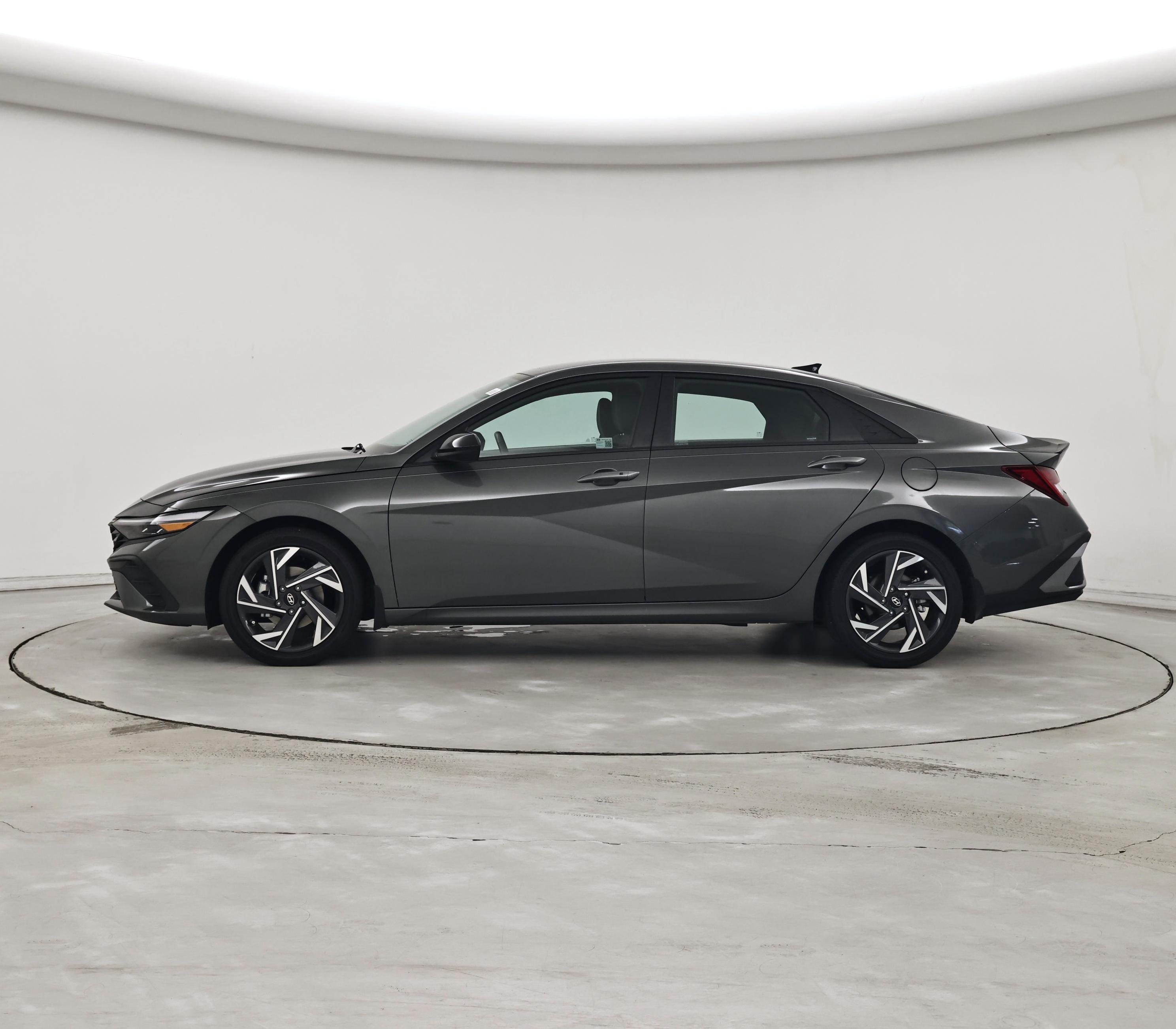 Thumbnail: 2025 Hyundai Elantra - 3