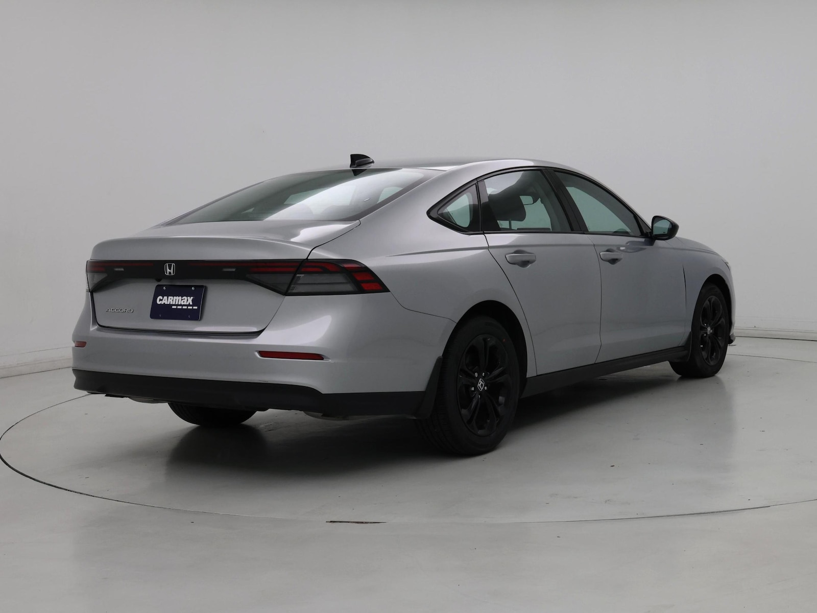 2025 Honda Accord SE - Photo 9