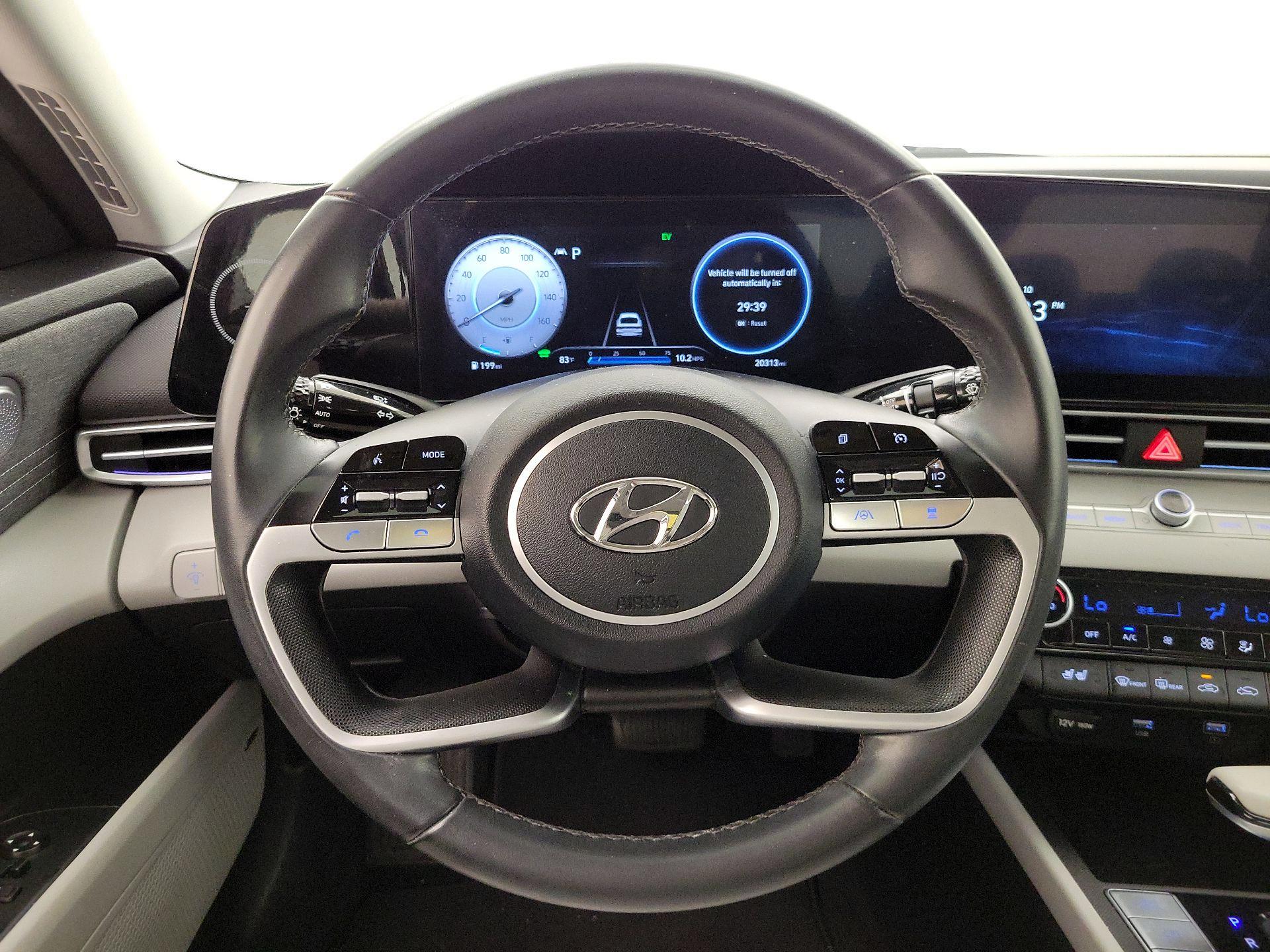 Thumbnail: 2023 Hyundai Elantra - 10
