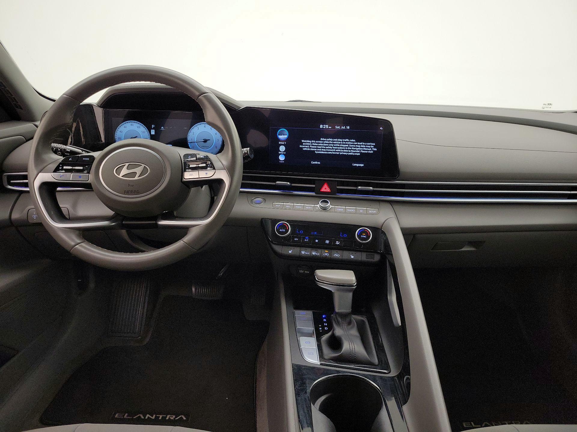 Thumbnail: 2024 Hyundai Elantra - 9