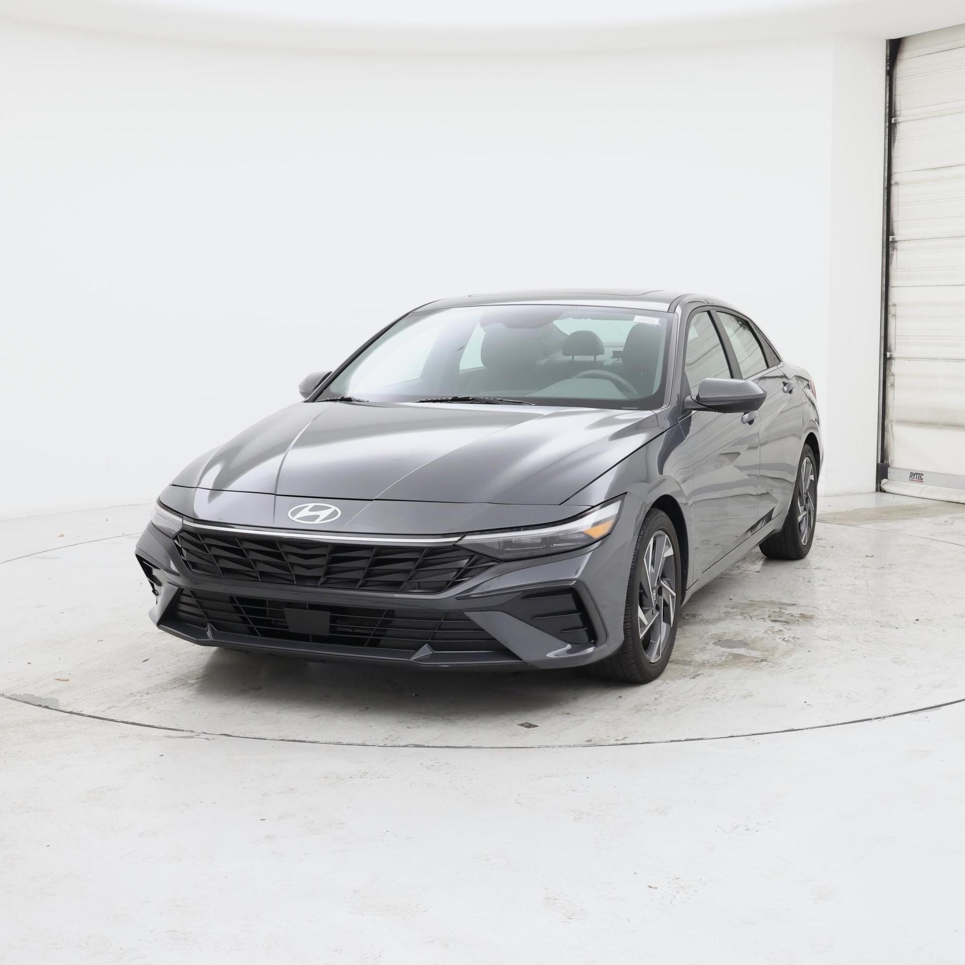 Thumbnail: 2024 Hyundai Elantra - 4