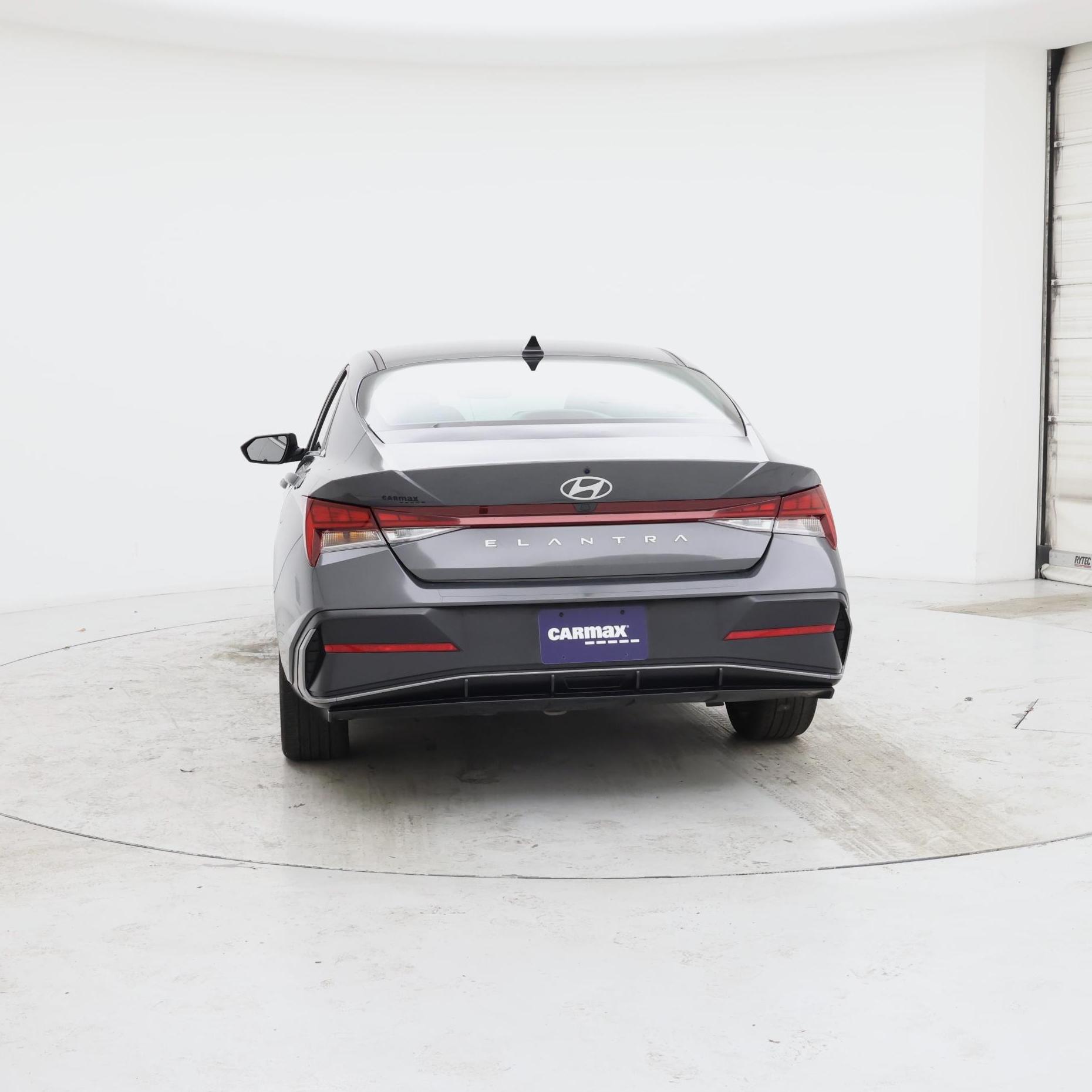 Thumbnail: 2024 Hyundai Elantra - 6