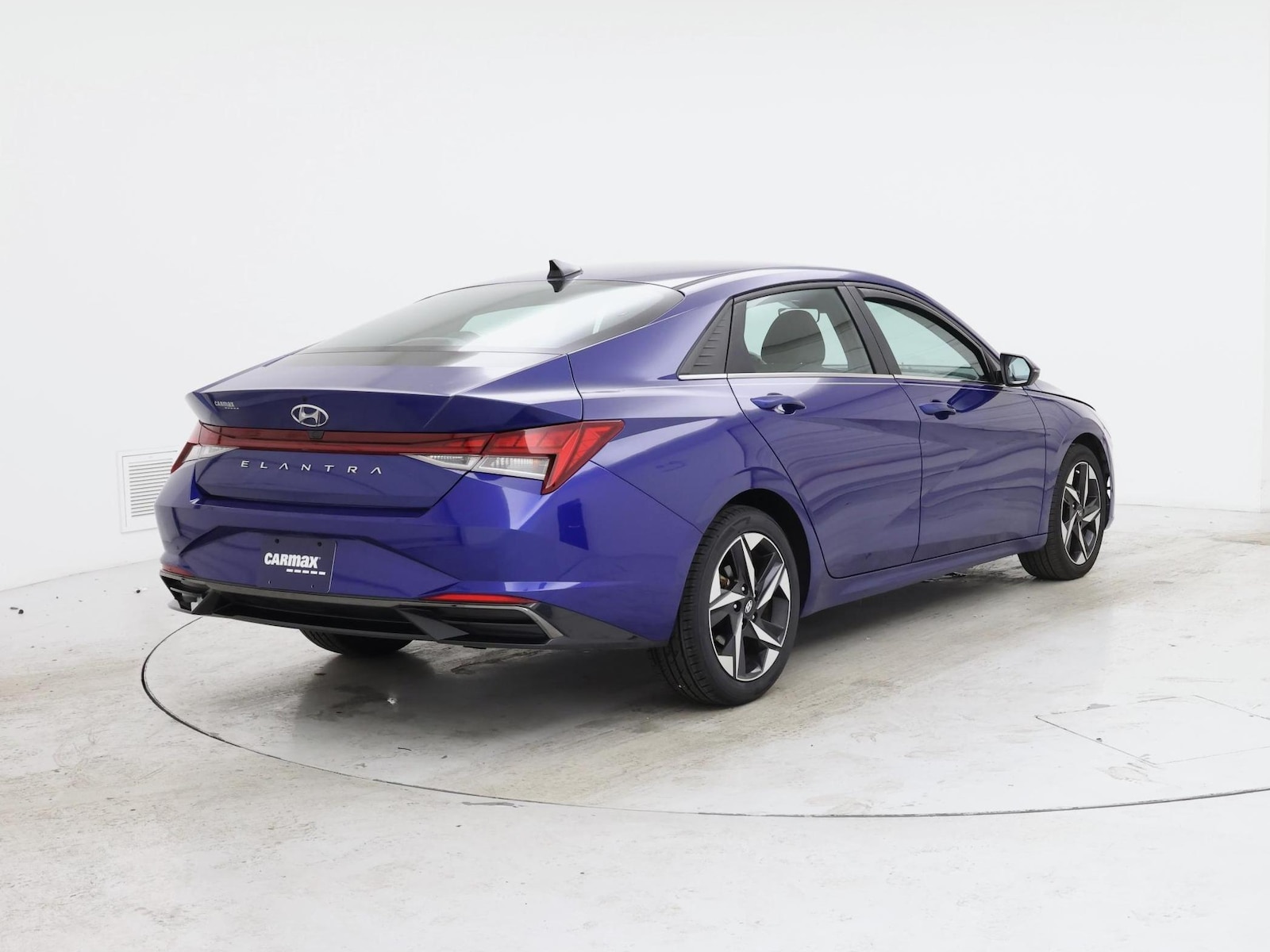 2021 Hyundai Elantra SEL - Photo 9