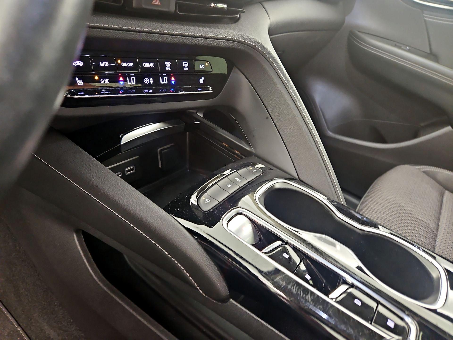 Thumbnail: 2022 Buick Envision - 16
