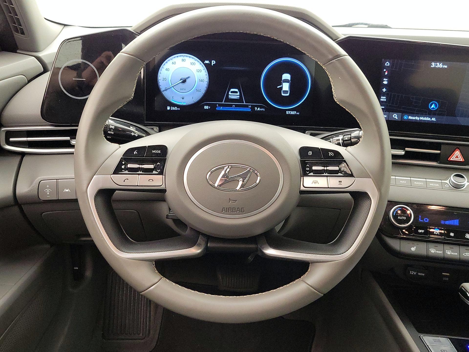 Thumbnail: 2023 Hyundai Elantra - 10