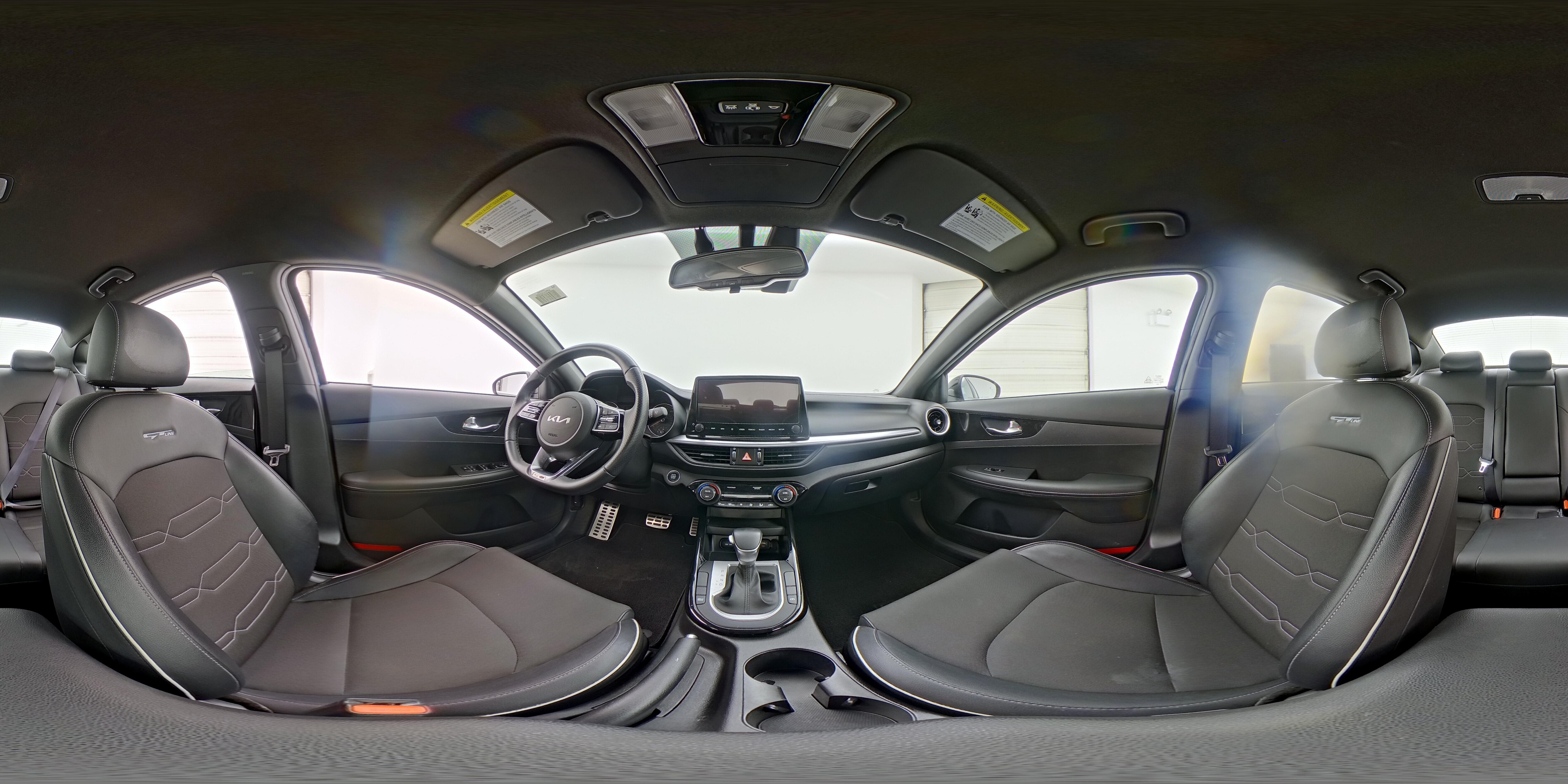 2022 Kia FORTE GT-Line - Photo 25