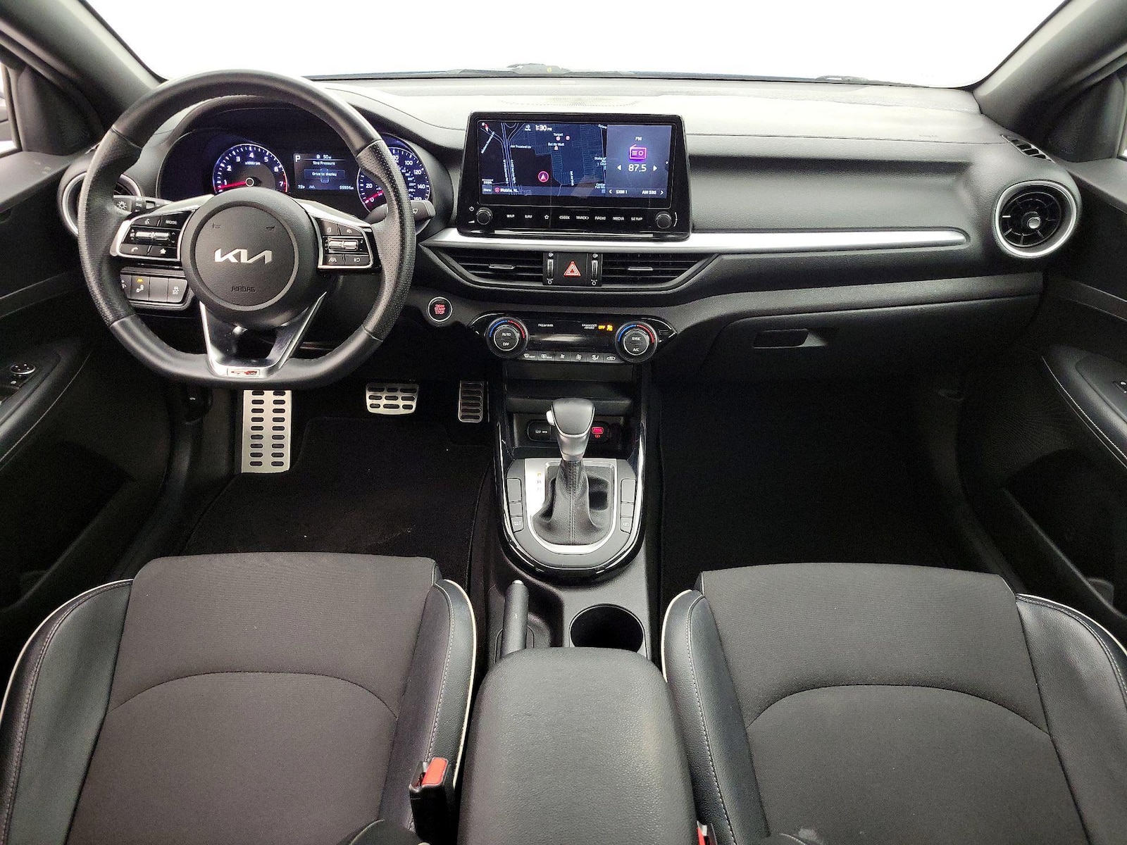 2022 Kia FORTE GT-Line - Photo 10