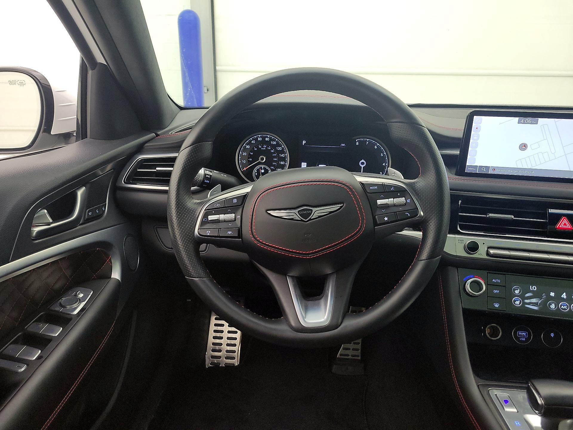 Thumbnail: 2024 Genesis G70 - 10