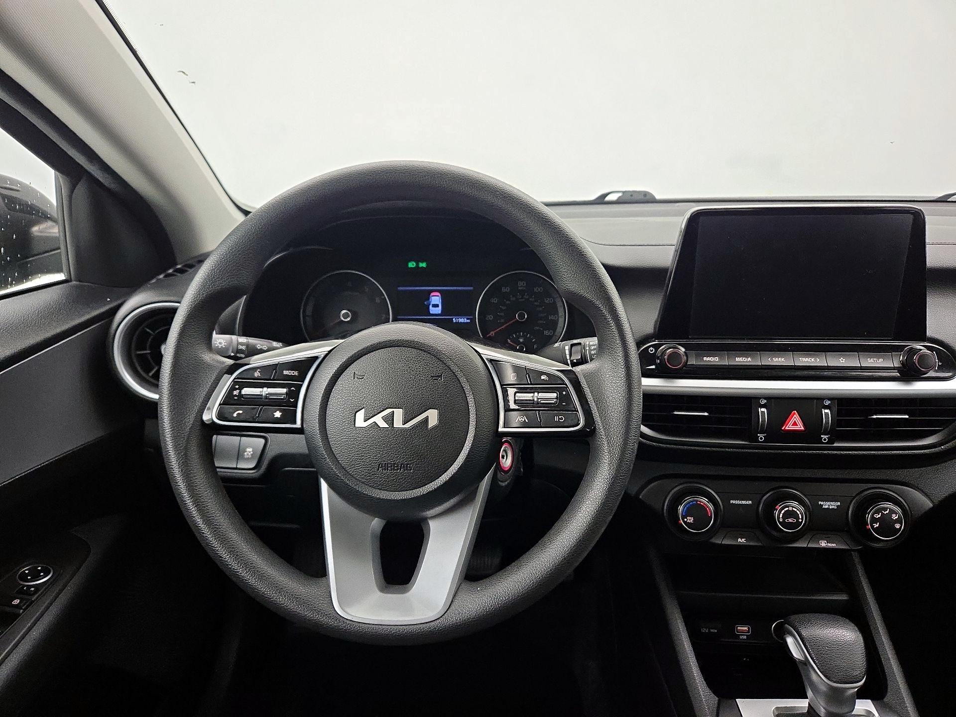 Thumbnail: 2023 Kia Forte - 10