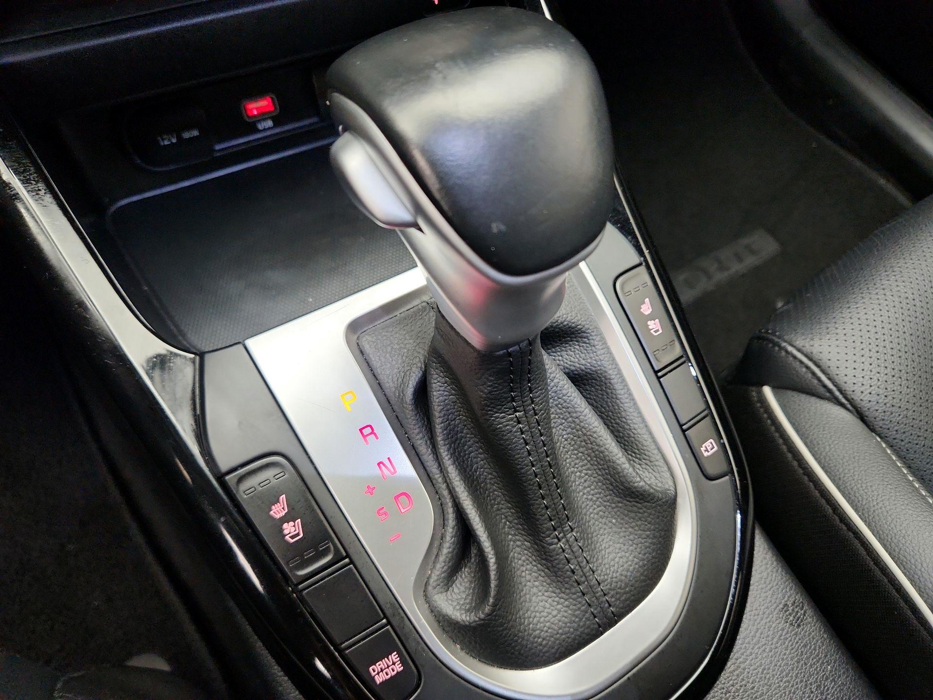 Thumbnail: 2023 Kia Forte - 18
