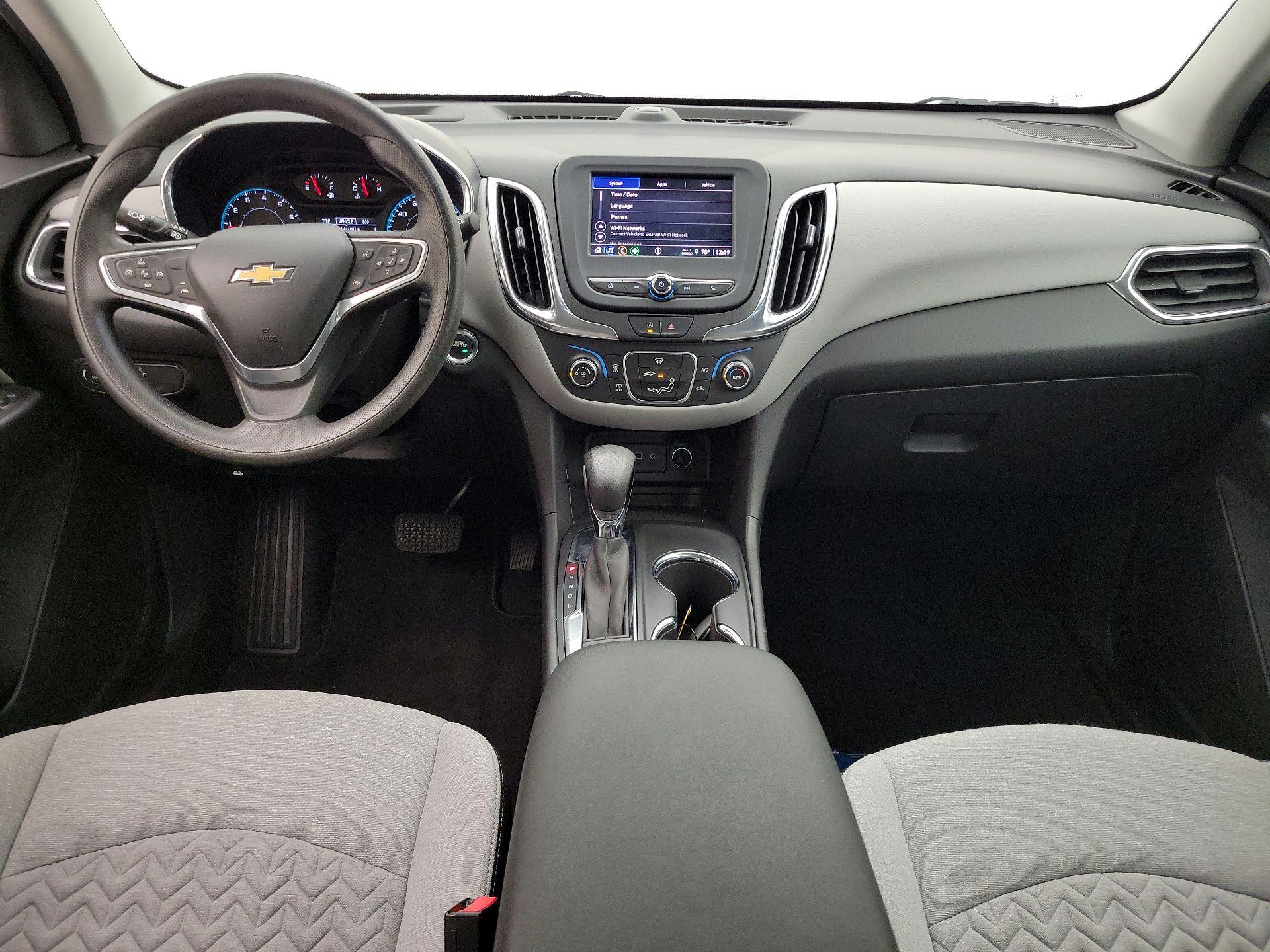 Thumbnail: 2022 Chevrolet Equinox - 9