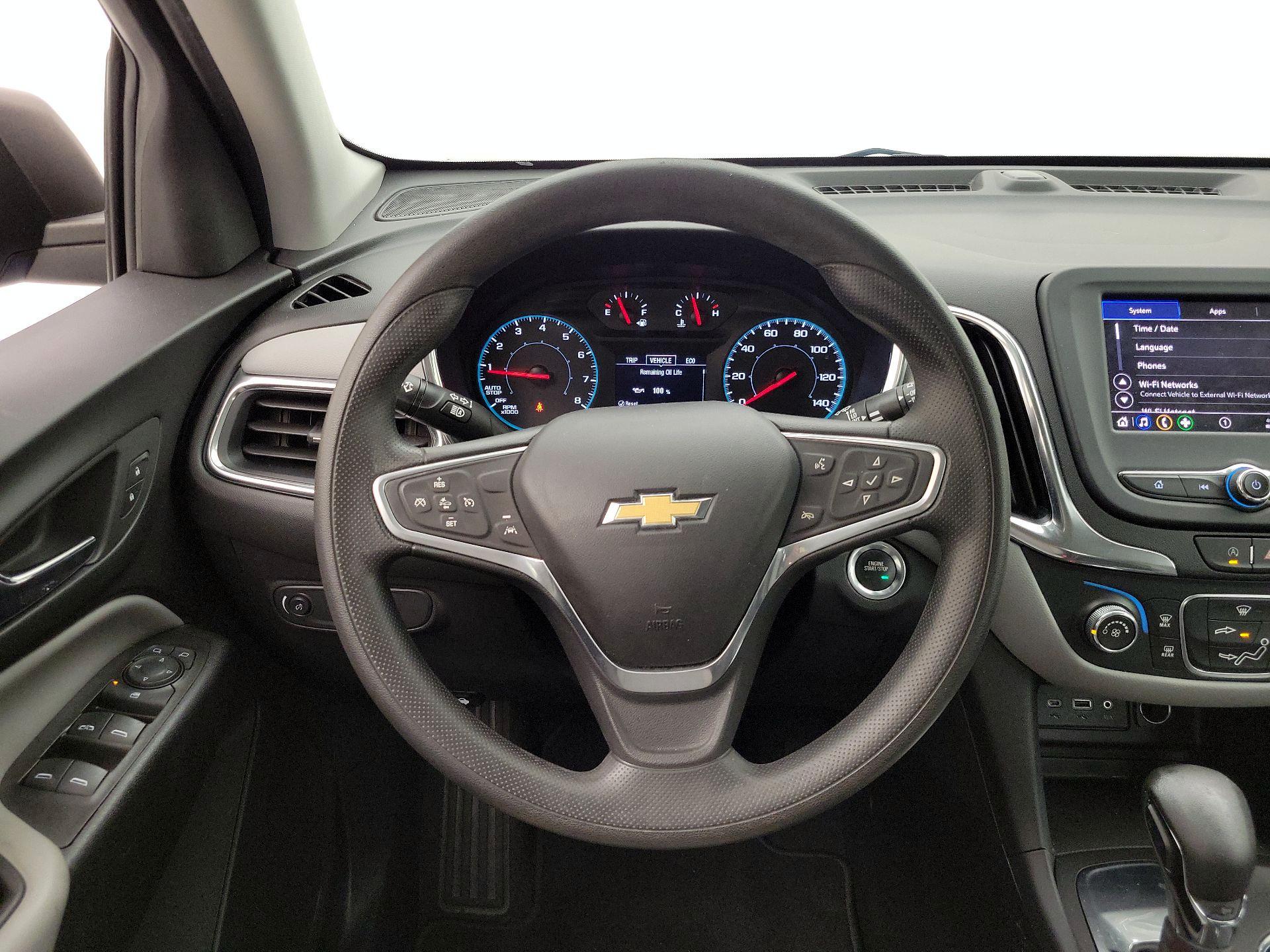 Thumbnail: 2022 Chevrolet Equinox - 10