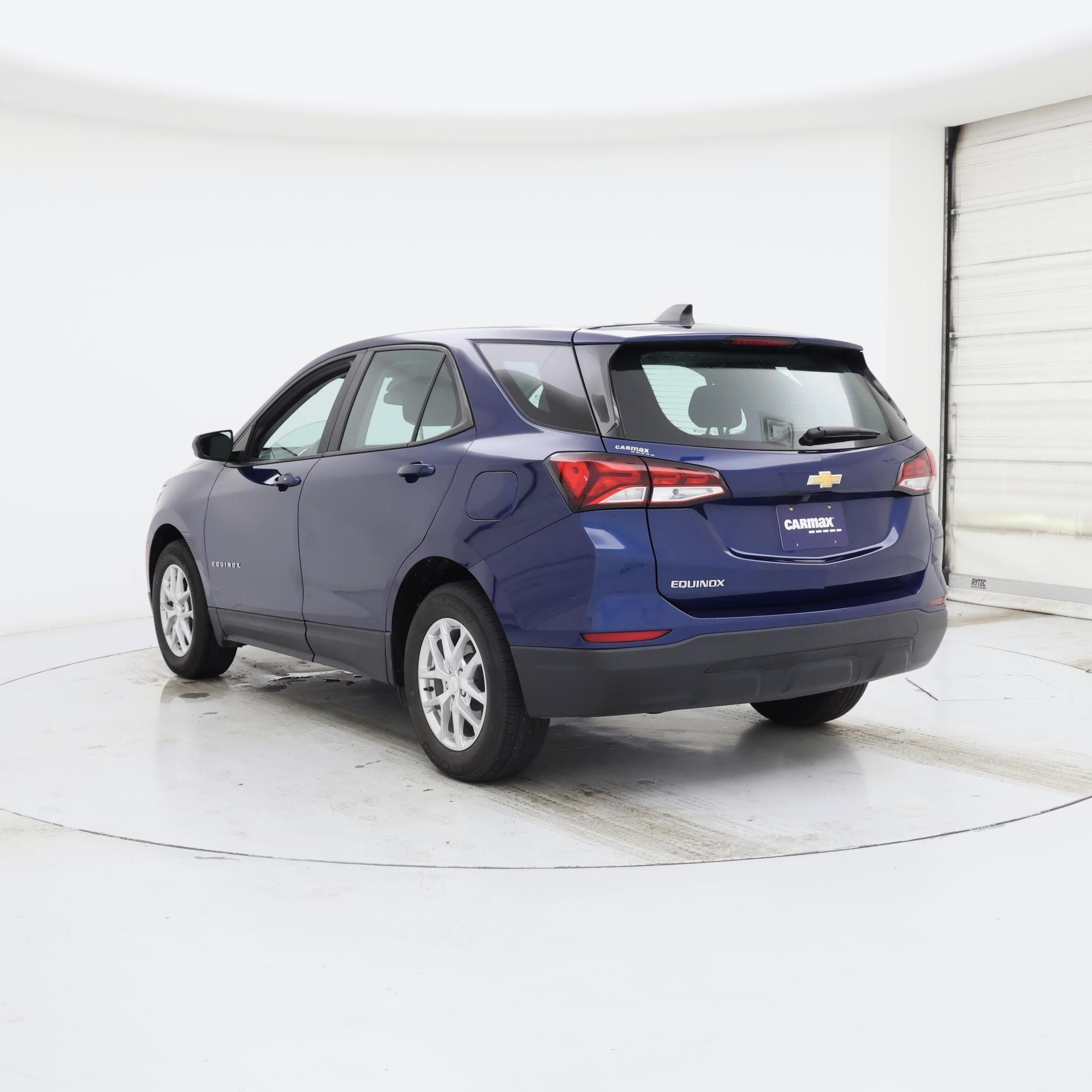 Thumbnail: 2022 Chevrolet Equinox - 2