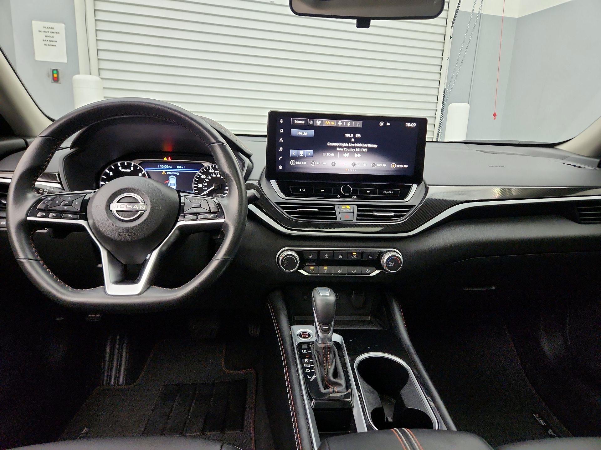 Thumbnail: 2023 Nissan Altima - 9