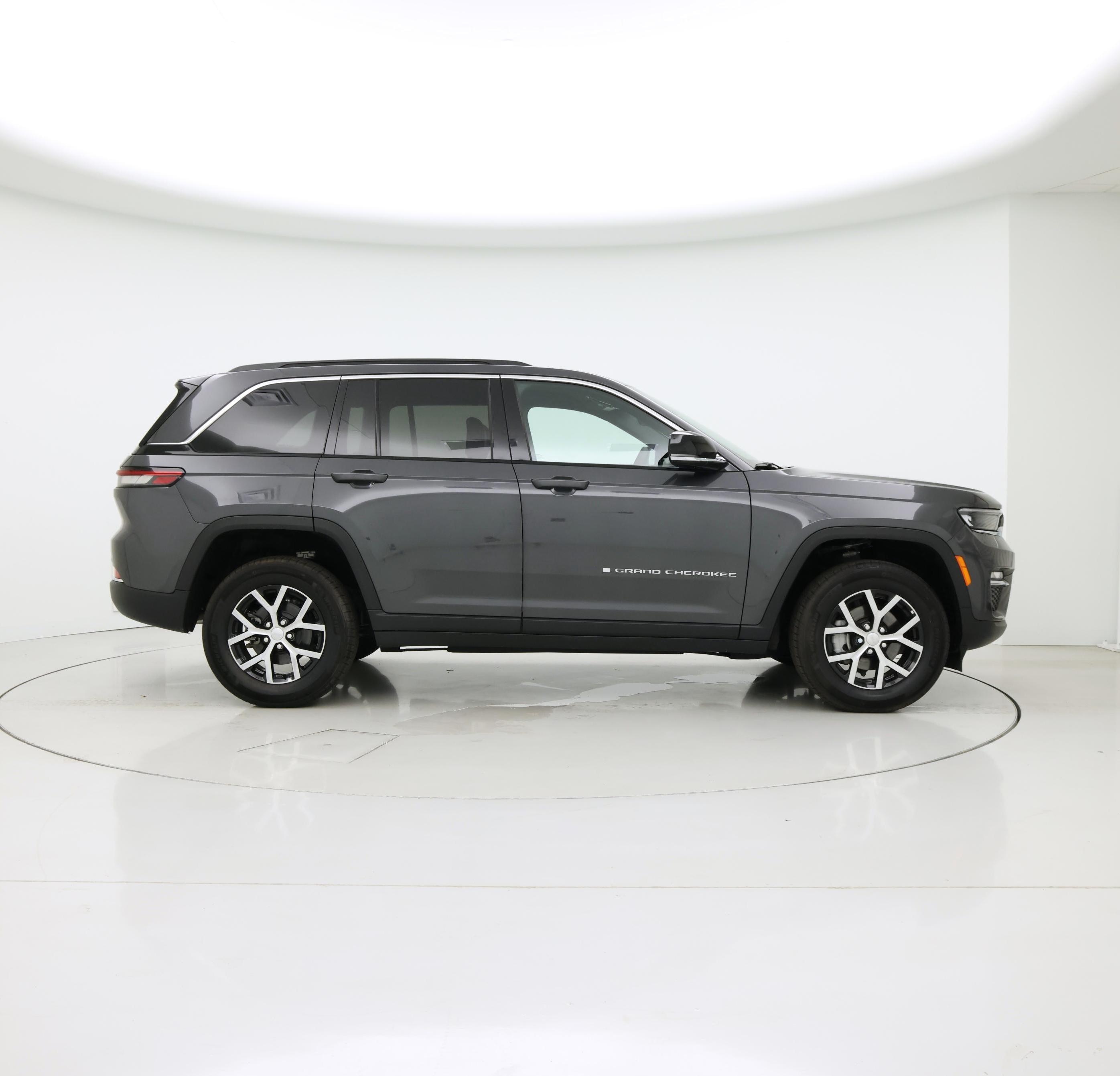 Thumbnail: 2025 Jeep Grand Cherokee - 7