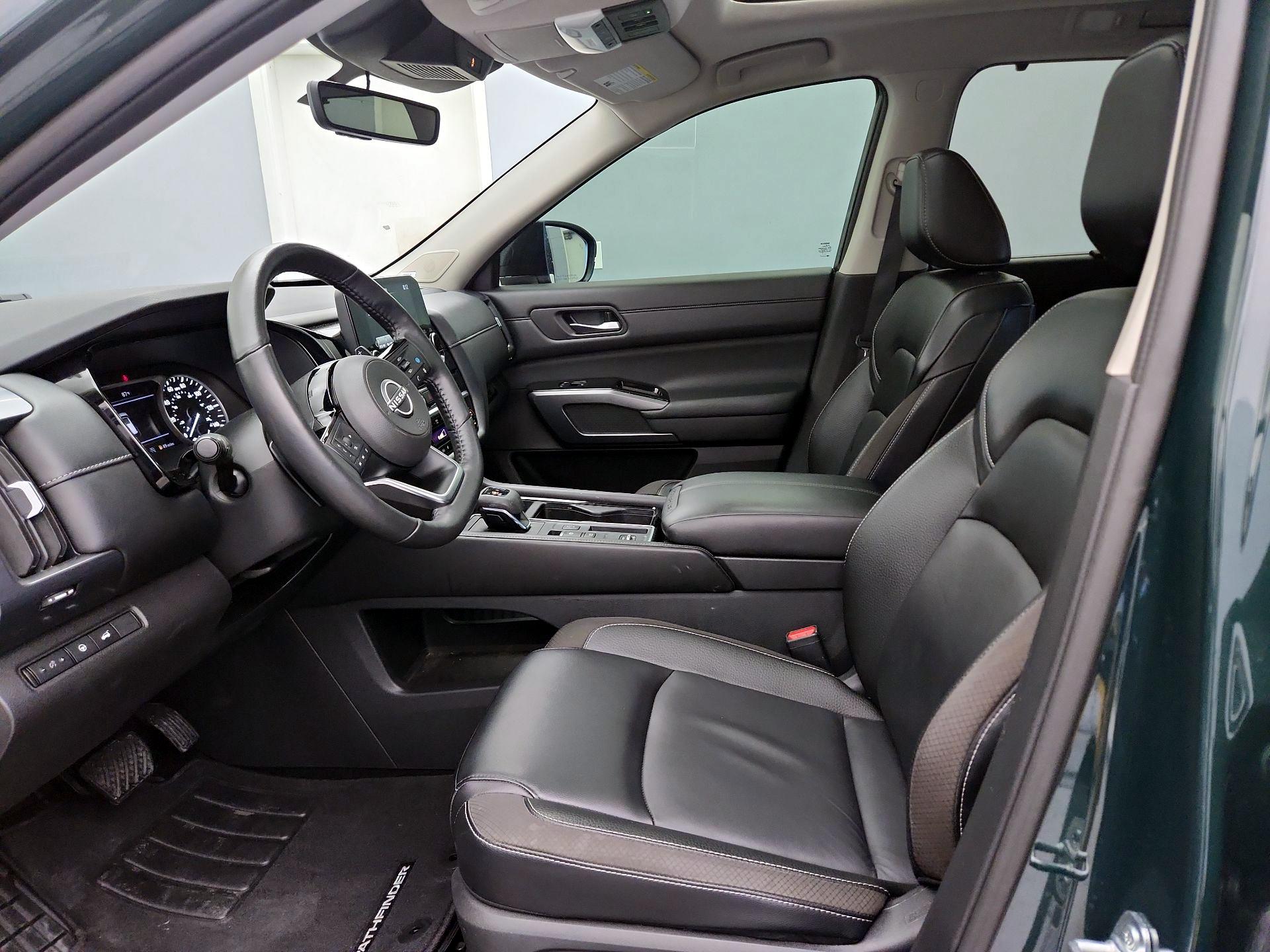 Thumbnail: 2024 Nissan Pathfinder - 11