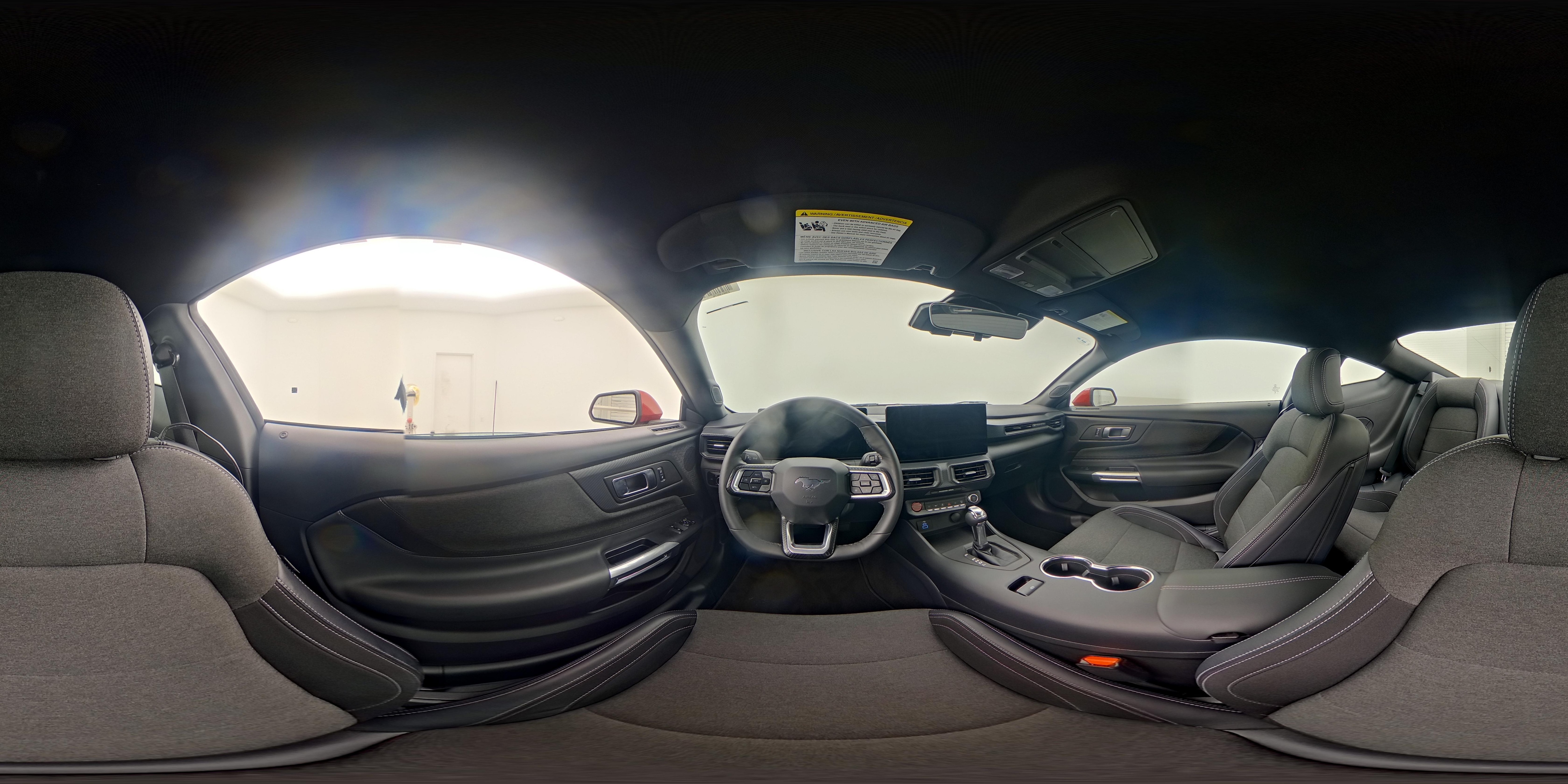 2024 Ford Mustang EcoBoost - Photo 24