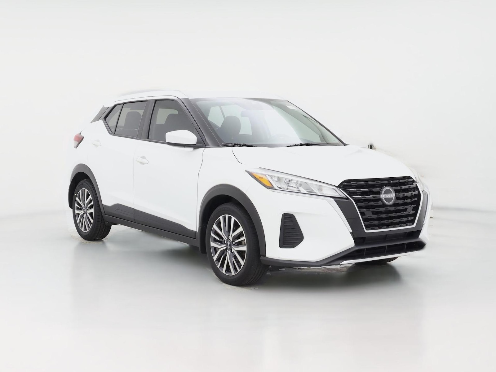2023 Nissan Kicks