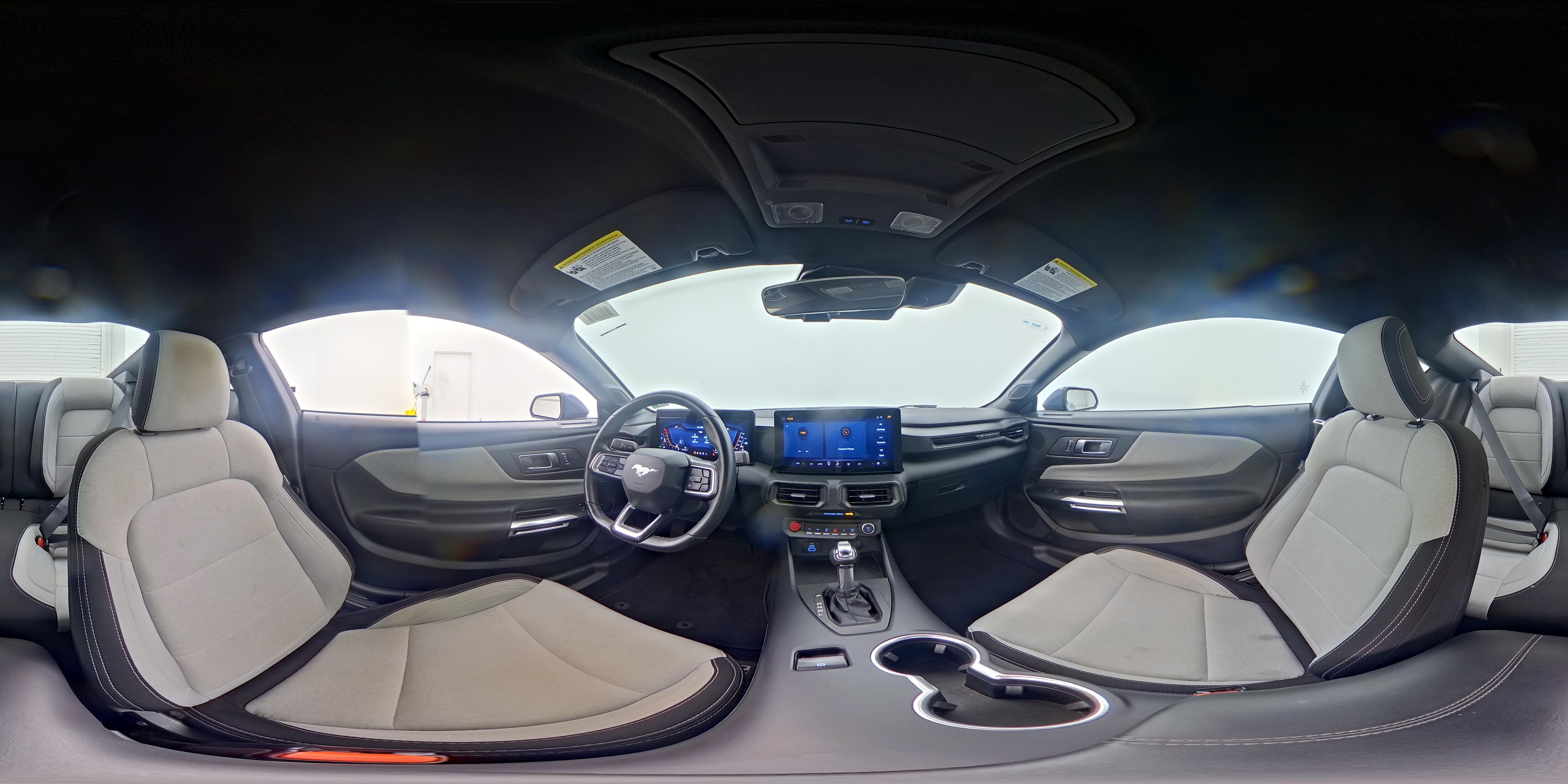 2024 Ford Mustang EcoBoost - Photo 24