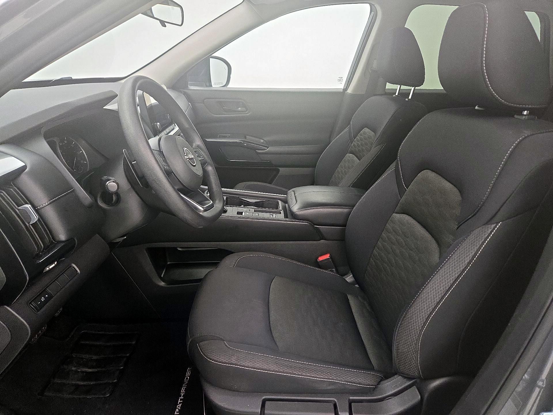 Thumbnail: 2024 Nissan Pathfinder - 11