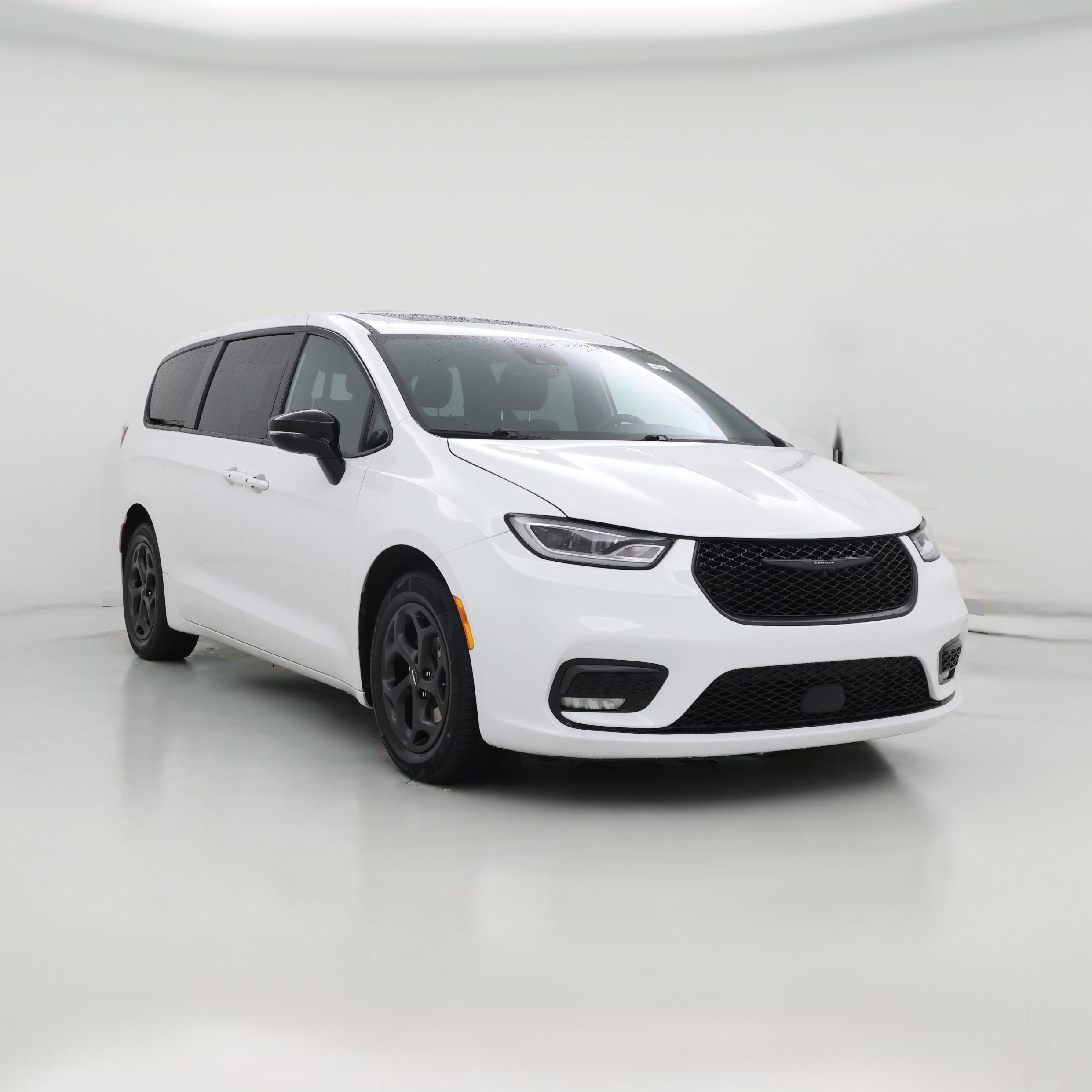 Thumbnail: 2023 Chrysler Pacifica - 1