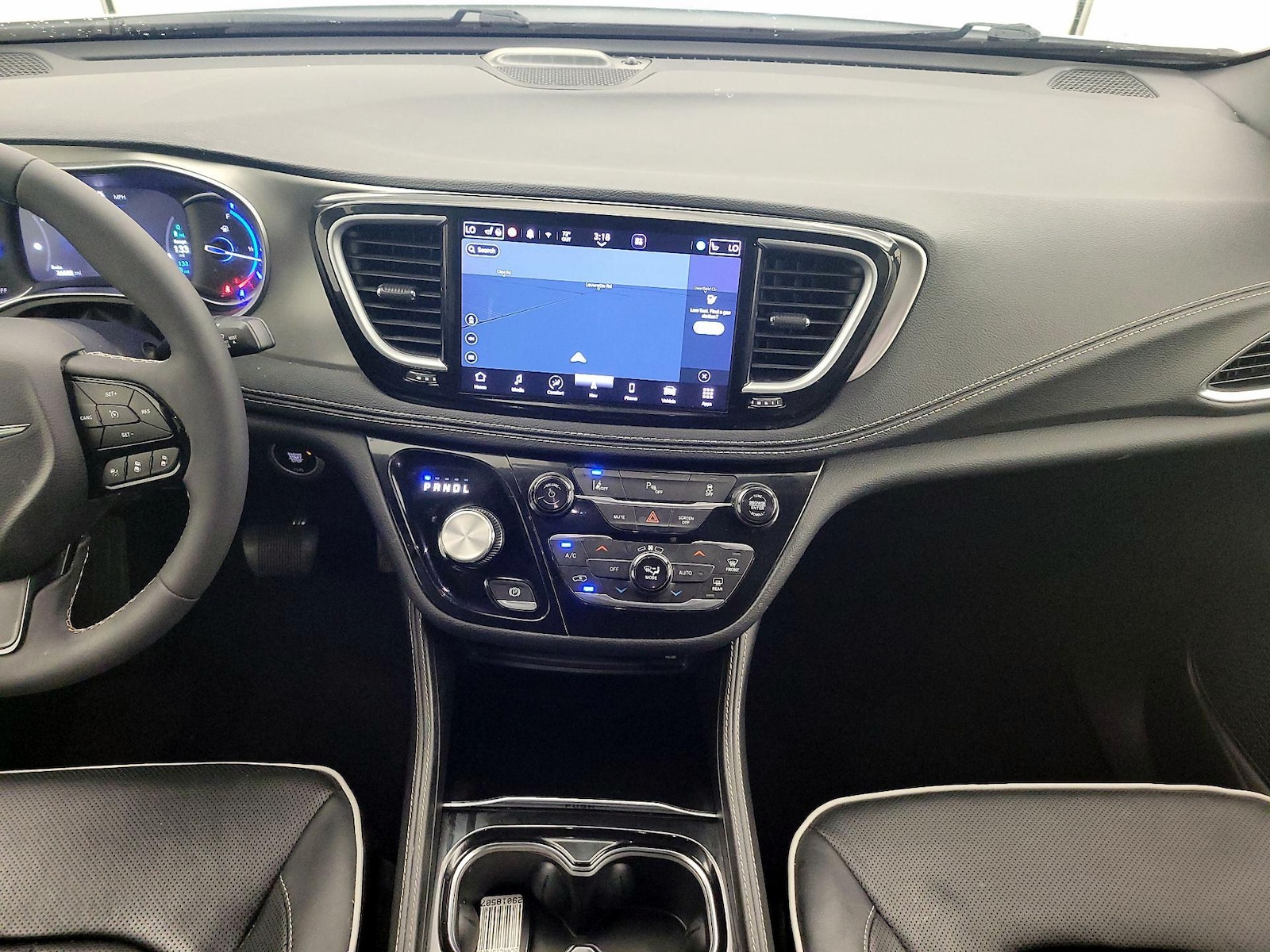 2023 Chrysler Pacifica Hybrid Limited - Photo 10
