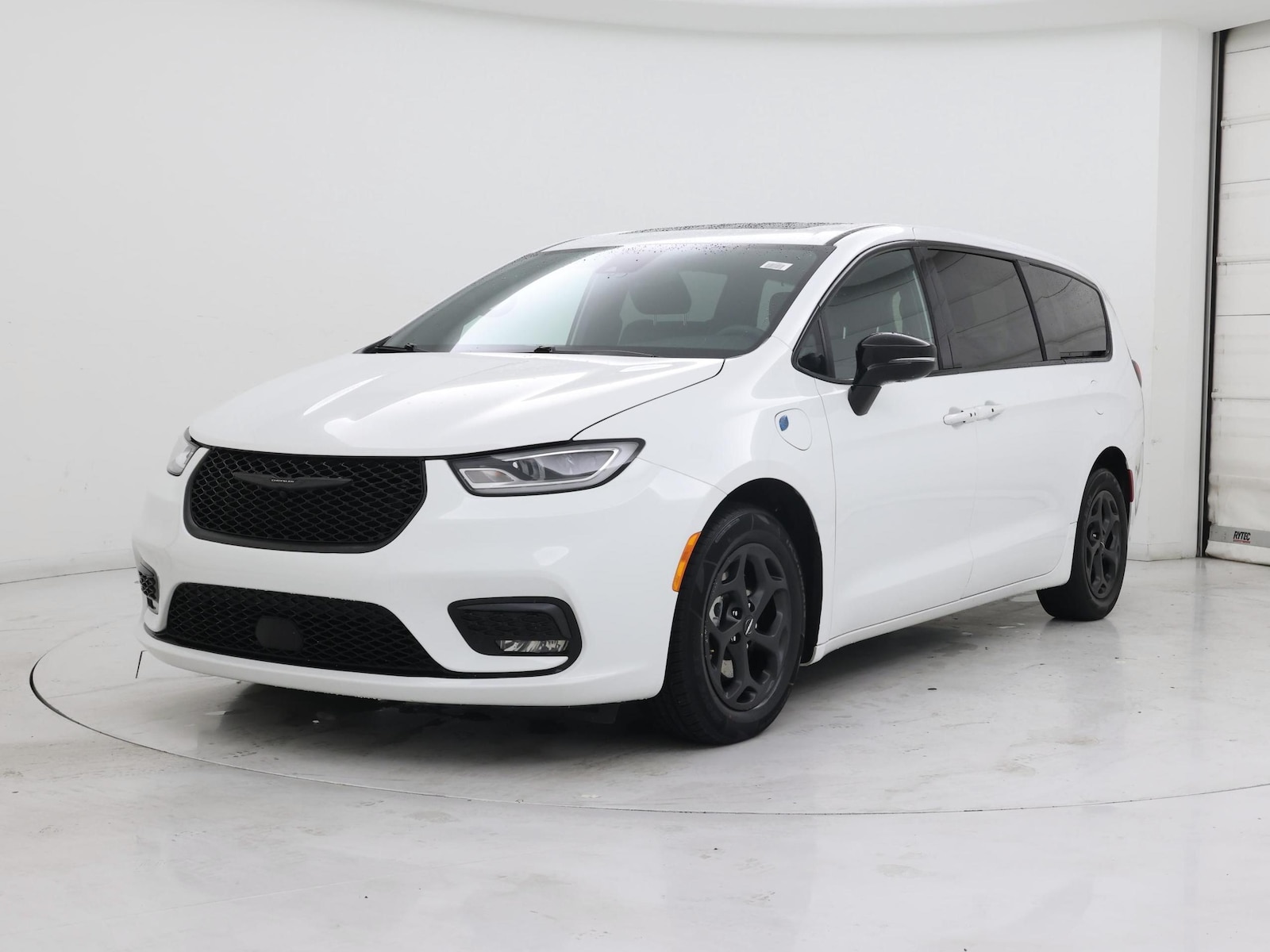 2023 Chrysler Pacifica Hybrid Limited - Photo 5