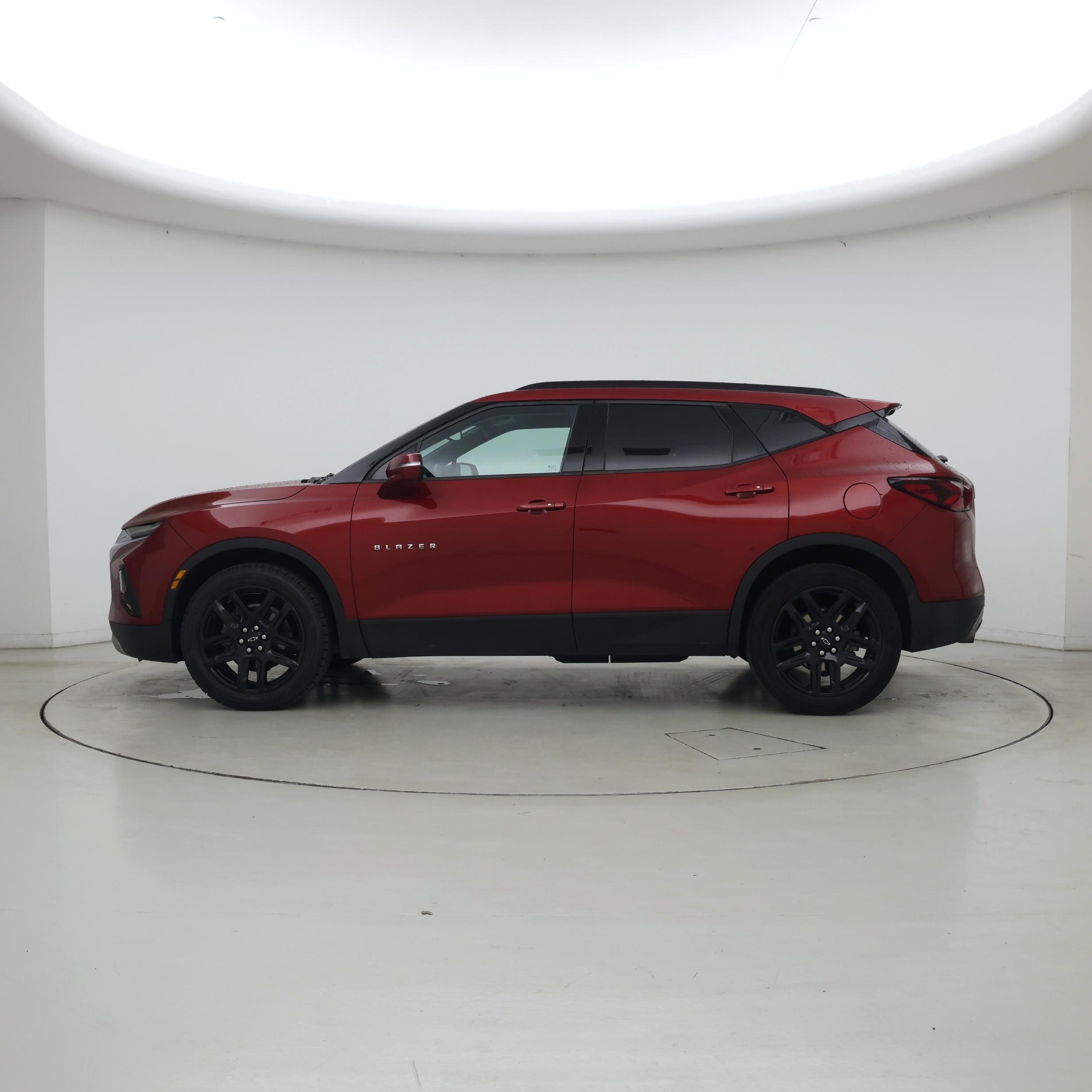 Thumbnail: 2021 Chevrolet Blazer - 3