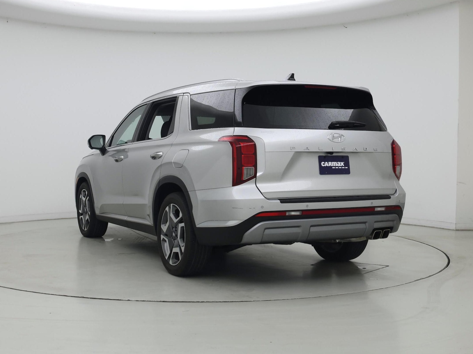 2024 Hyundai Palisade Limited - Photo 3