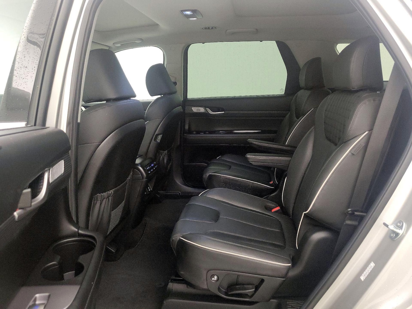 2024 Hyundai Palisade Limited - Photo 22