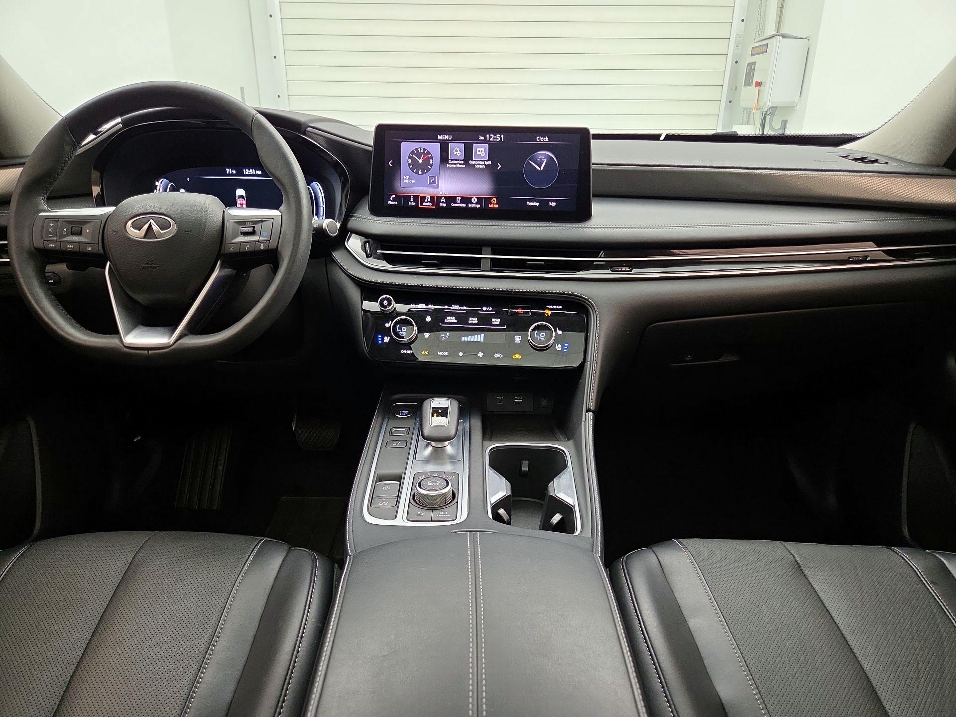 Thumbnail: 2023 INFINITI QX60 - 9
