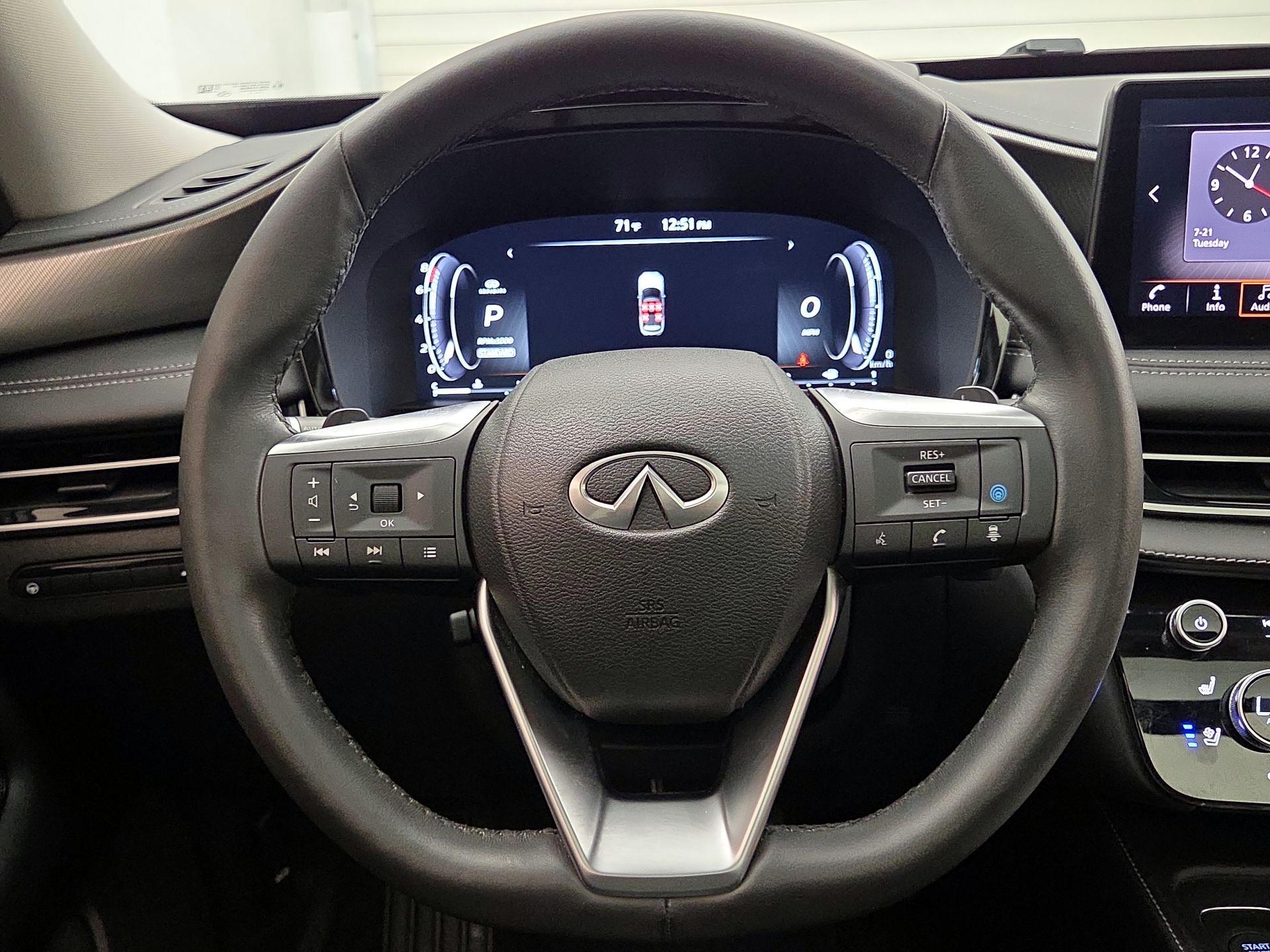 Thumbnail: 2023 INFINITI QX60 - 10