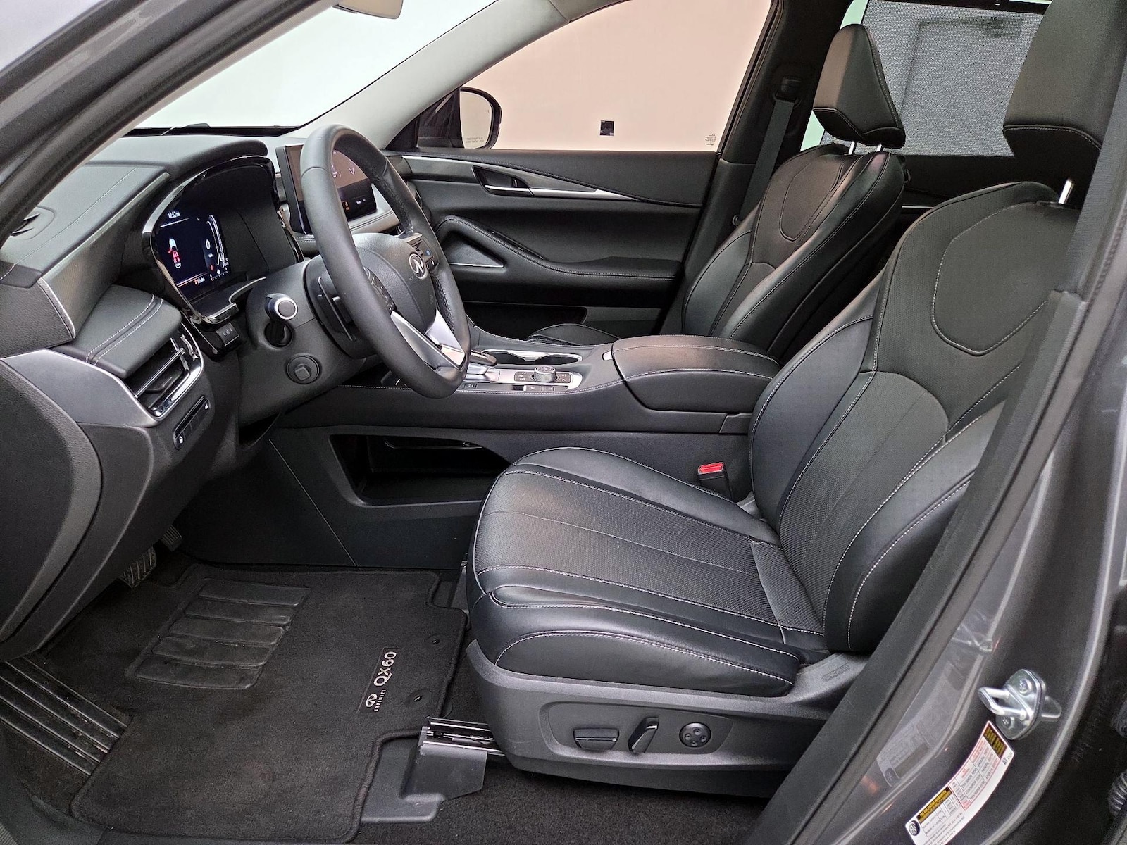2023 INFINITI QX60 LUXE - Photo 12