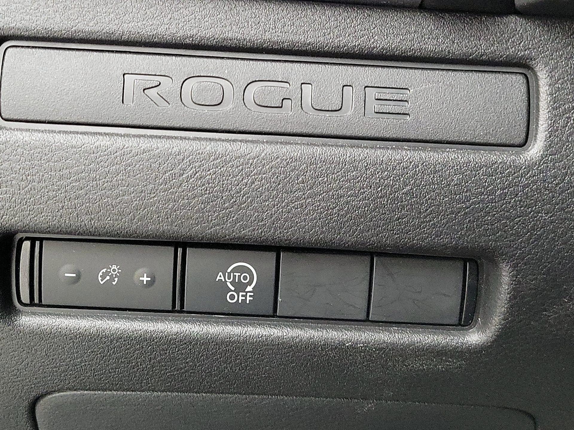 Thumbnail: 2023 Nissan Rogue - 13