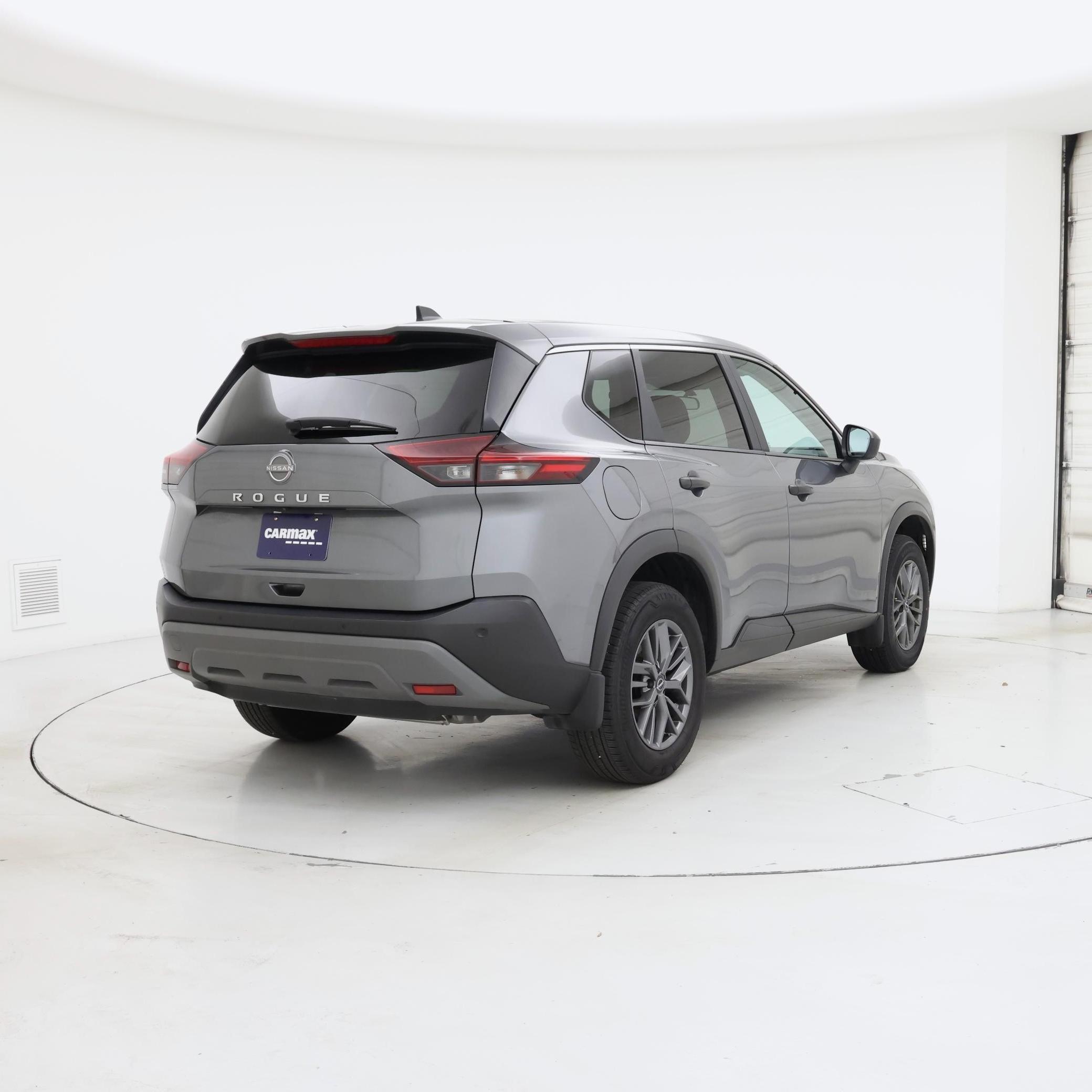 Thumbnail: 2023 Nissan Rogue - 8