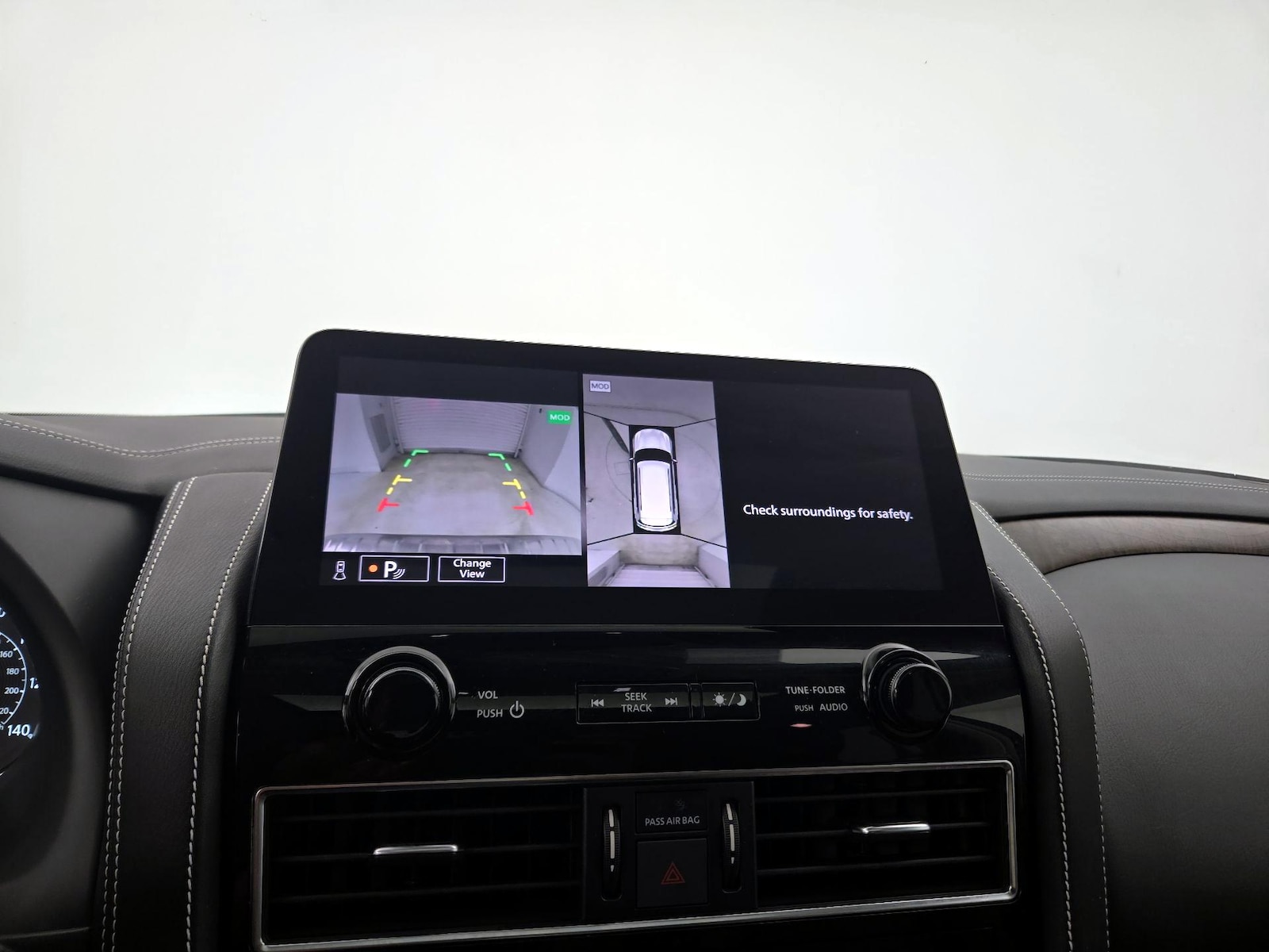 2023 INFINITI QX80 PREMIUM SELECT 4WD - Photo 16