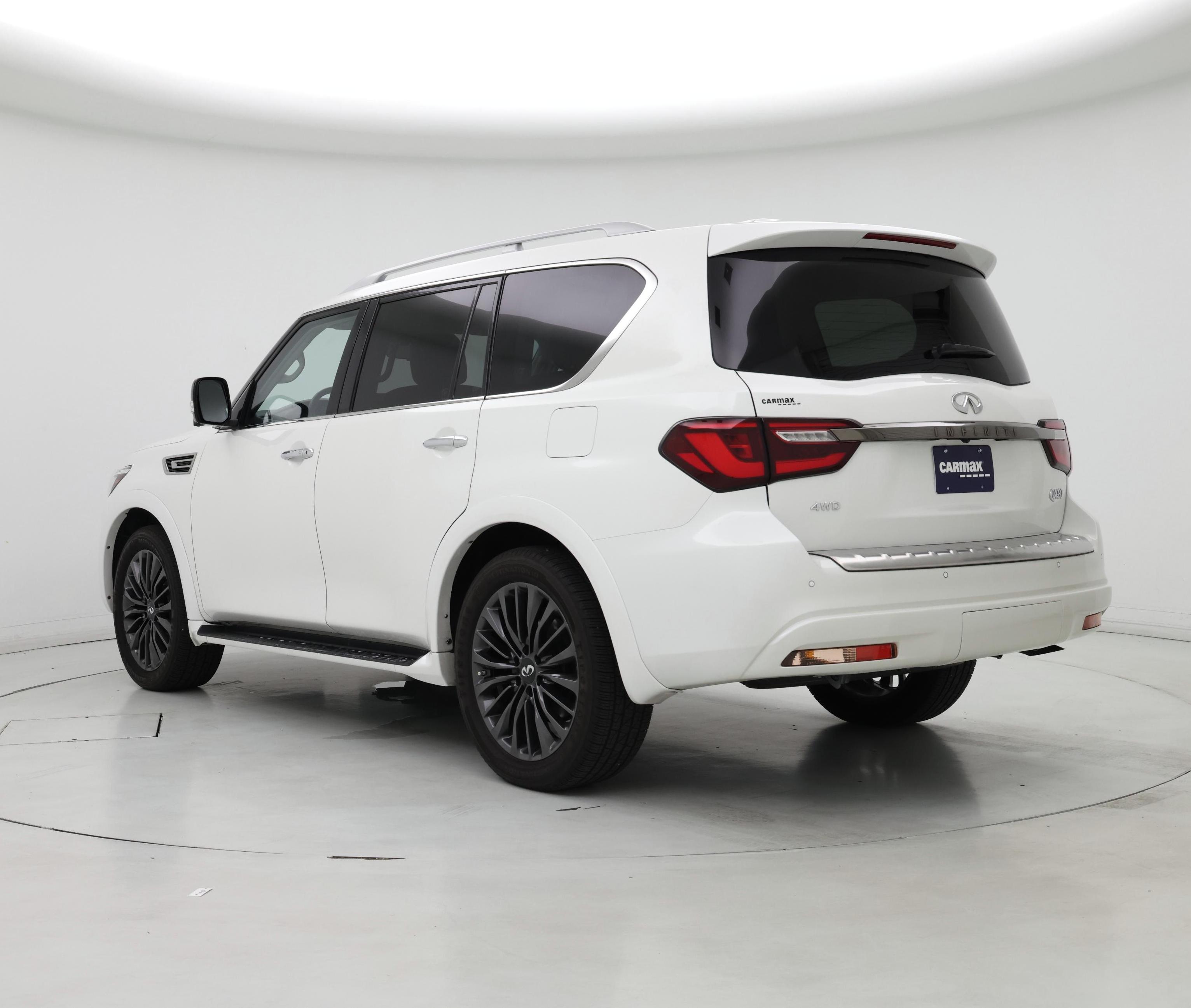 Thumbnail: 2023 INFINITI QX80 - 2